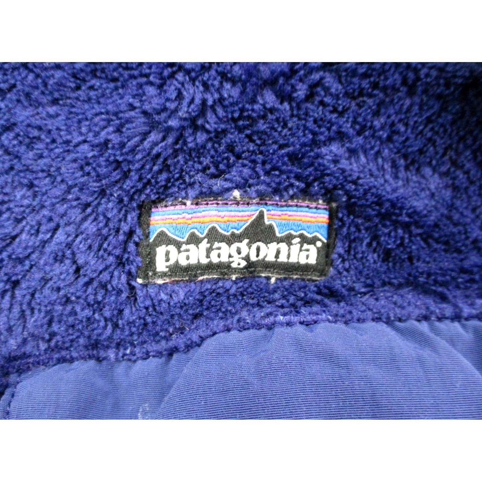 Patagonia Keywords: "Patagonia," "Jacket," "Women," "S," "Blue," "Polartec," "Outdoor," "Hiking," and "Camping" are all present relevant Size S / US 4 / IT 40 - 6 Thumbnail