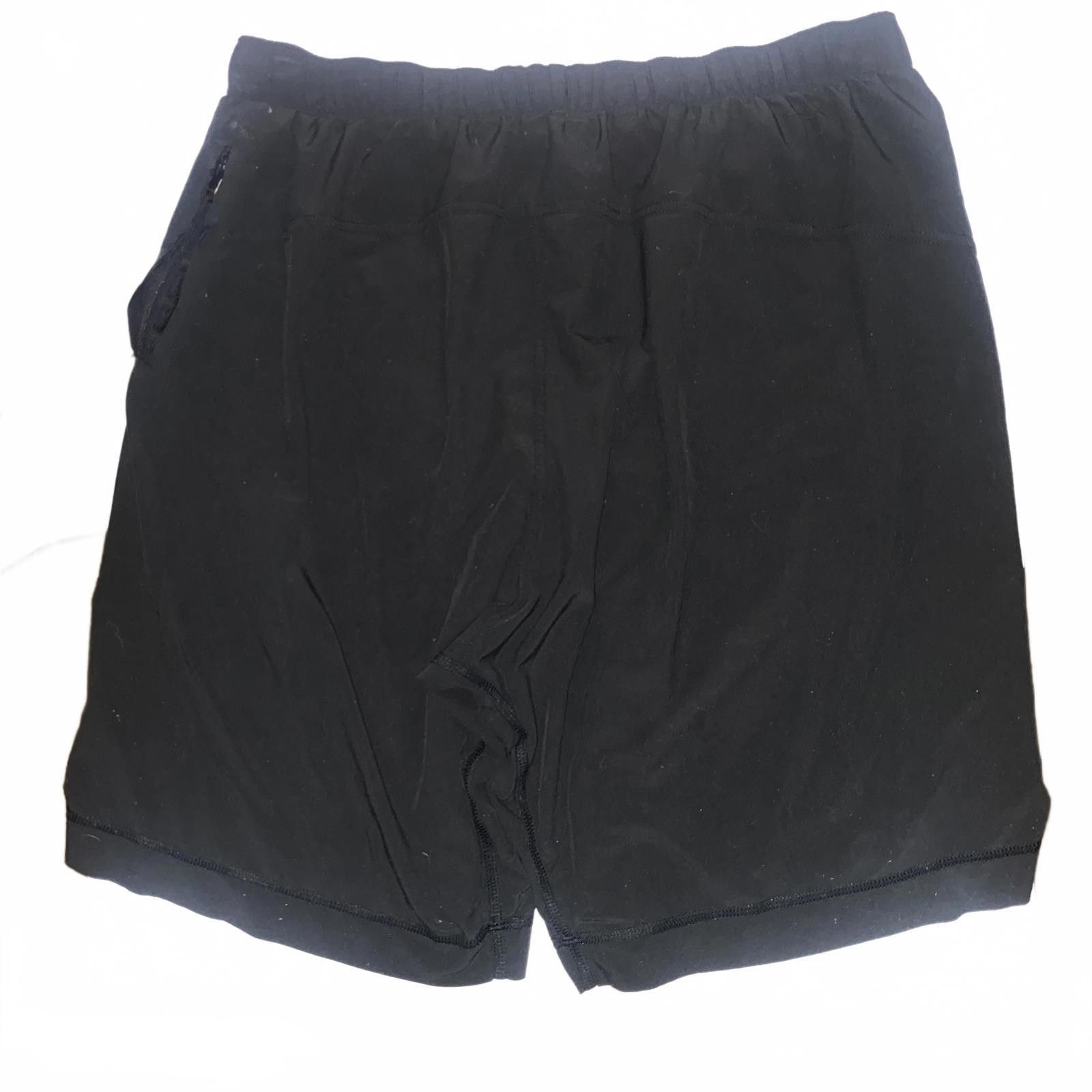 Lululemon Lululemon Men’s Black Shorts Size L Athletic Gym Running Size US 34 / EU 50 - 2 Thumbnail