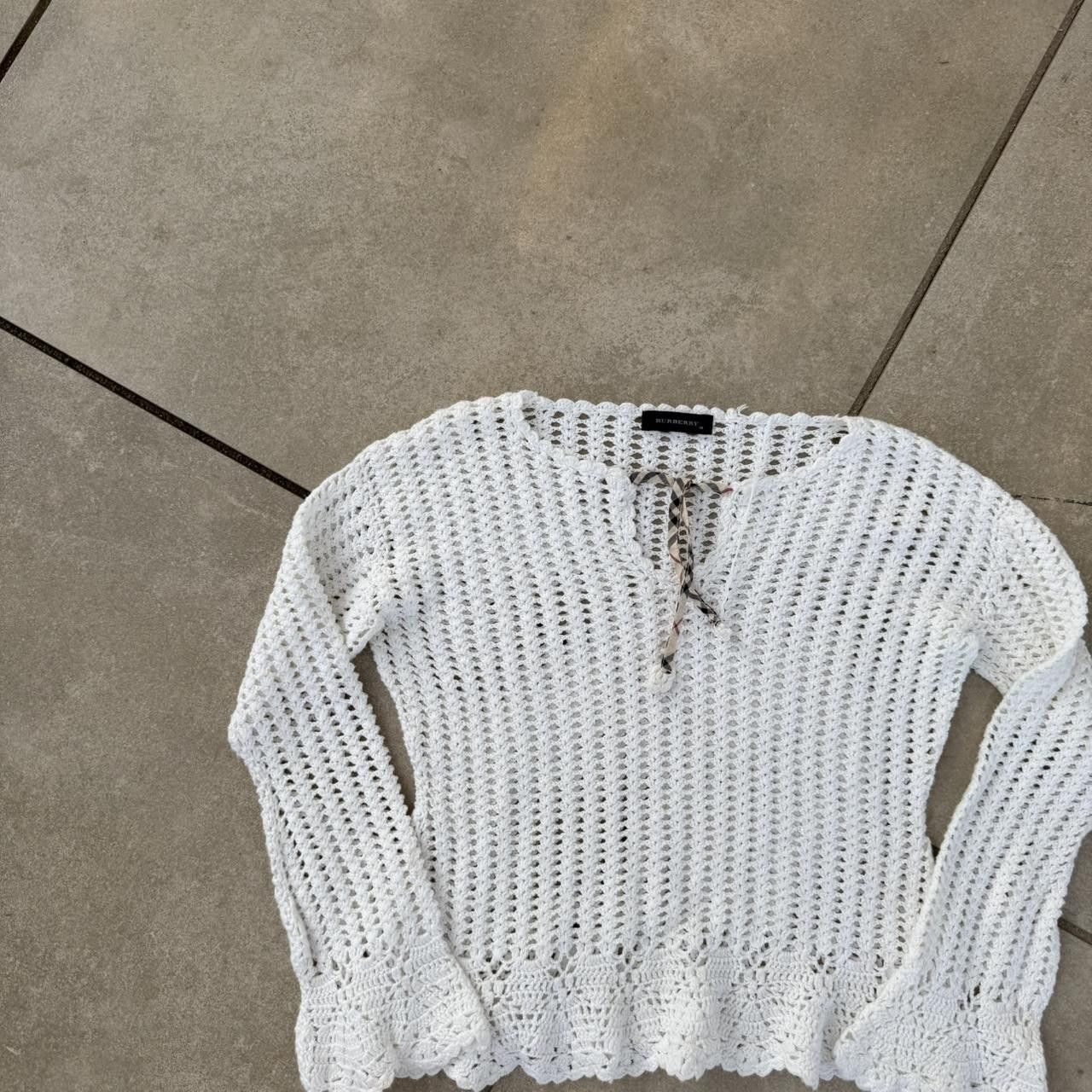 Burberry Burberry Big Logo Sweatshirt Cropped White Size XS / US 0-2 / IT 36-38 - 3 Thumbnail