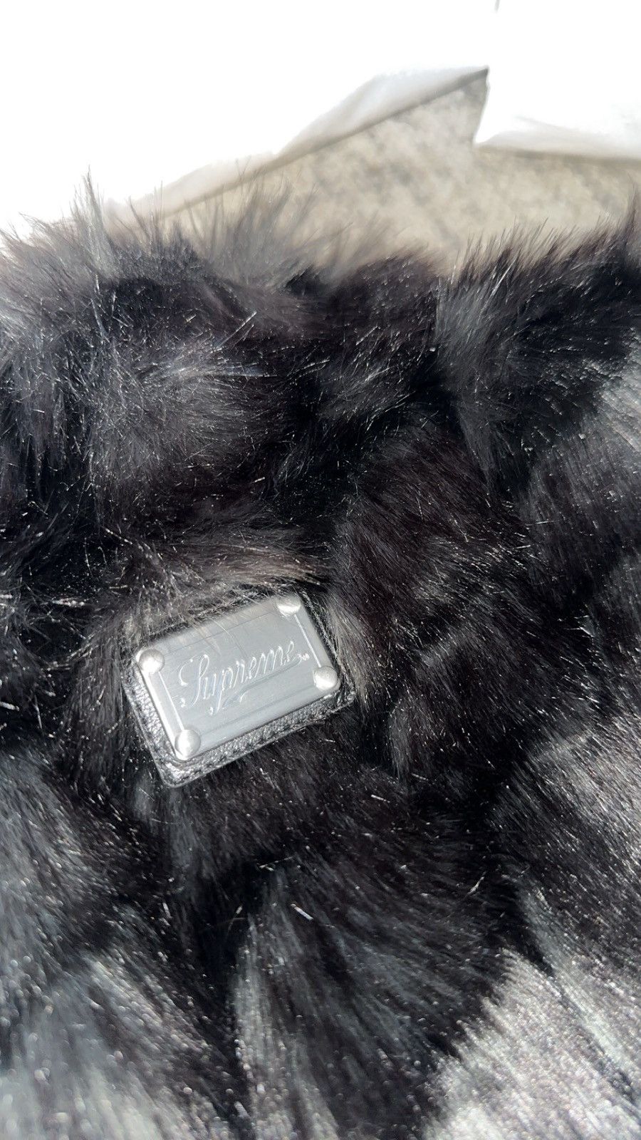 Supreme Supreme Faux Fur 2-Tone Windstopper Jacket SS25 Size US M / EU 48-50 / 2 - 20 Thumbnail