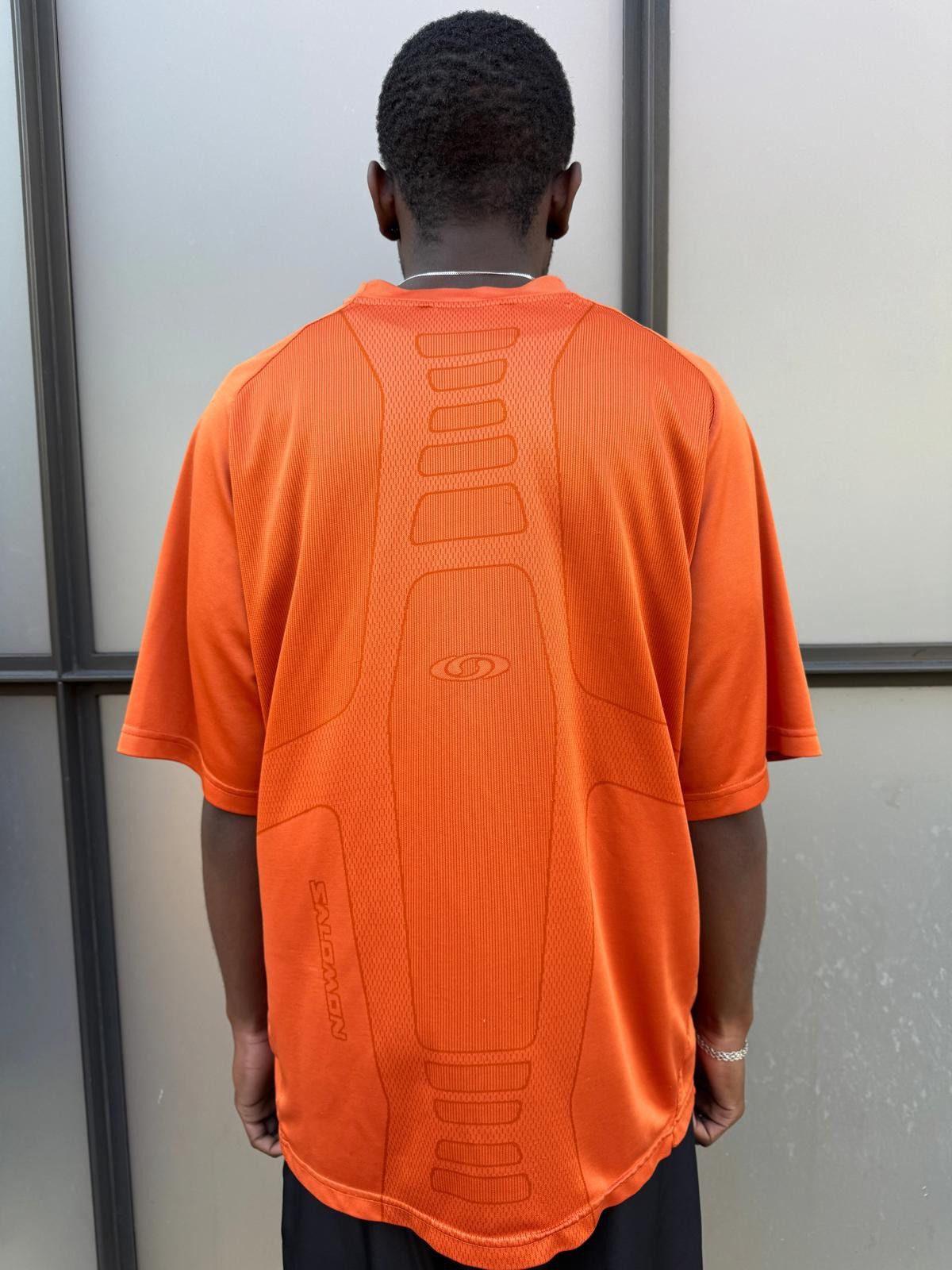 Salomon Early 2000's Salomon Bright Orange Futuristic Graphic Tee Size US L / EU 52-54 / 3 - 6 Thumbnail