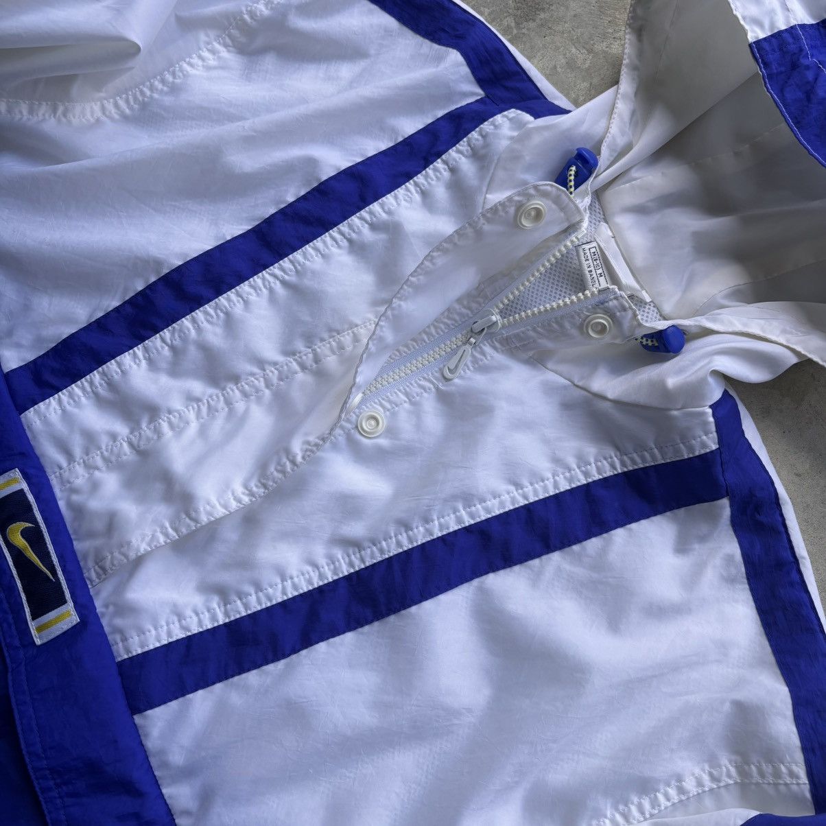 Nike vintage 90s nike windbreaker Size US M / EU 48-50 / 2 - 3 Thumbnail