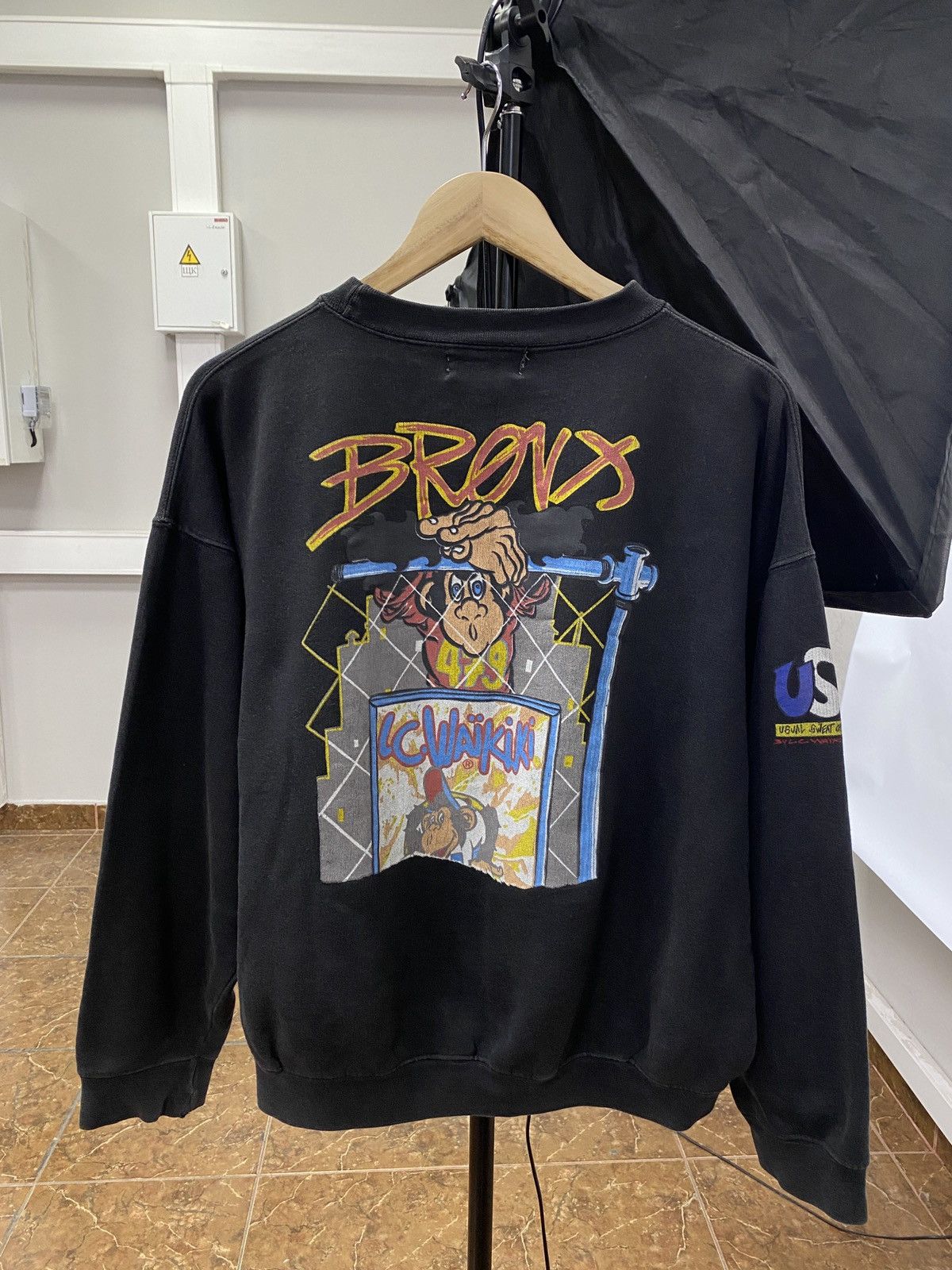 Vintage 🇺🇸 Vintage 80s Lc Waikiki USA Bronx Sweatshirt Rare Retro Size US M / EU 48-50 / 2 - 2 Thumbnail