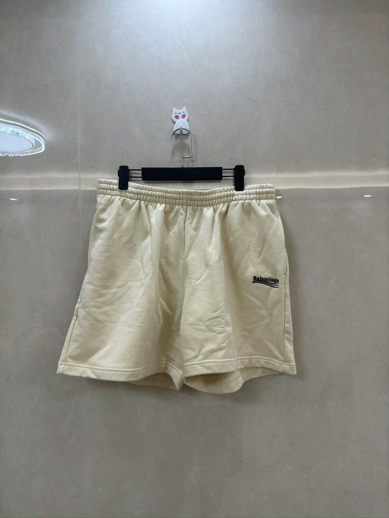 Balenciaga Balenciaga size M Coke Shorts Size US 26 / EU 42 - 1 Thumbnail
