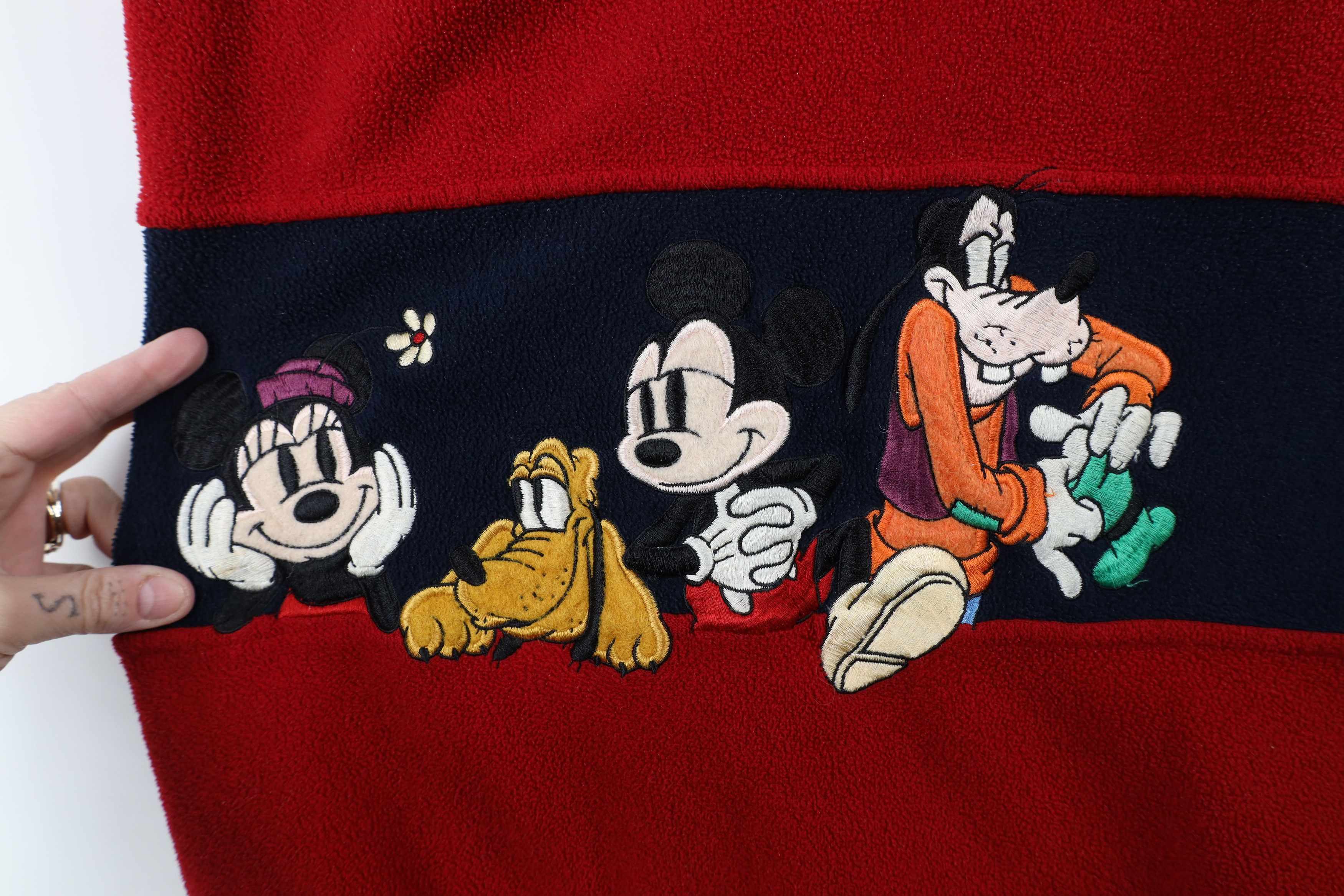 Disney × Vintage Vintage 90s Disney Mickey Mouse and Friends Fleece Sweater Size US XXL / EU 58 / 5 - 4 Thumbnail