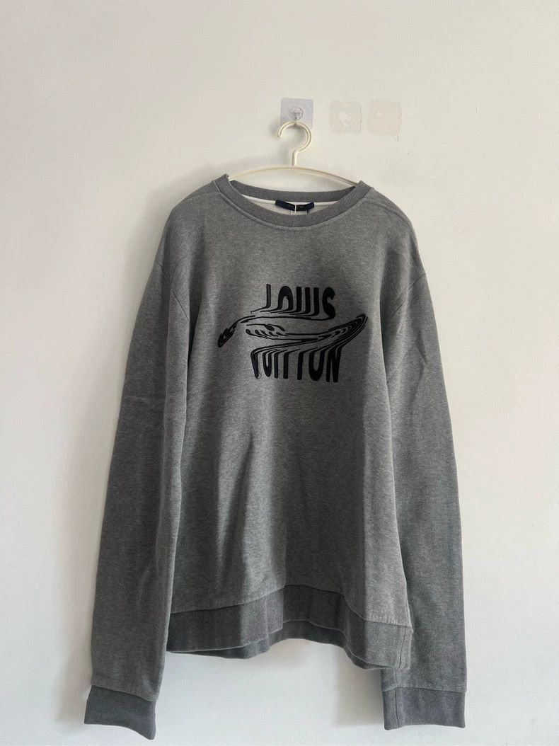 Louis Vuitton Louis Vuitton Grey twisted logo sweatshirt 2505-Nextarrow Size US XL / EU 56 / 4 - 1 Thumbnail