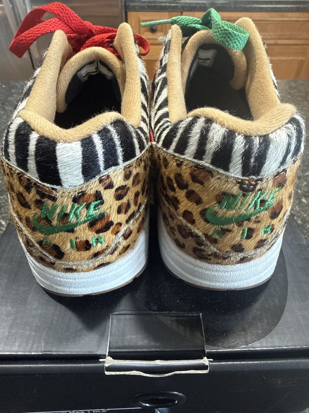 Nike NIKE AIR MAX 1 ANIMAL PACK Size US 8 / EU 41 - 5 Thumbnail