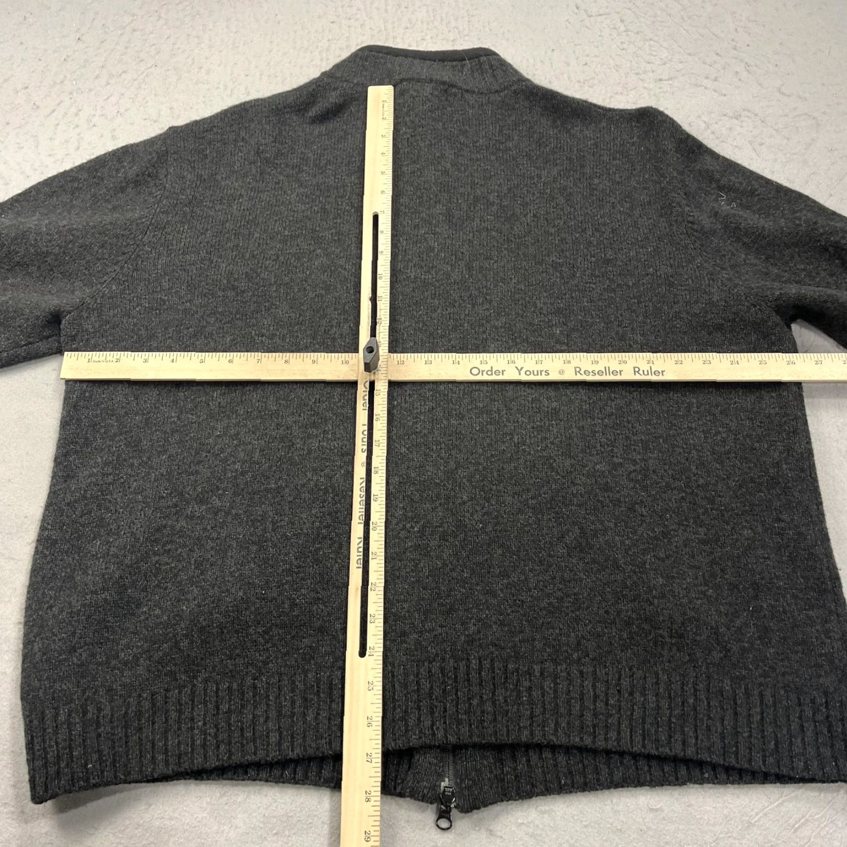 Vintage VINTAGE Woolrich Sweater Mens 2XL Gray Full Zip Mock Neck Pockets Knit Wool Polyester Size US XXL / EU 58 / 5 - 7 Thumbnail