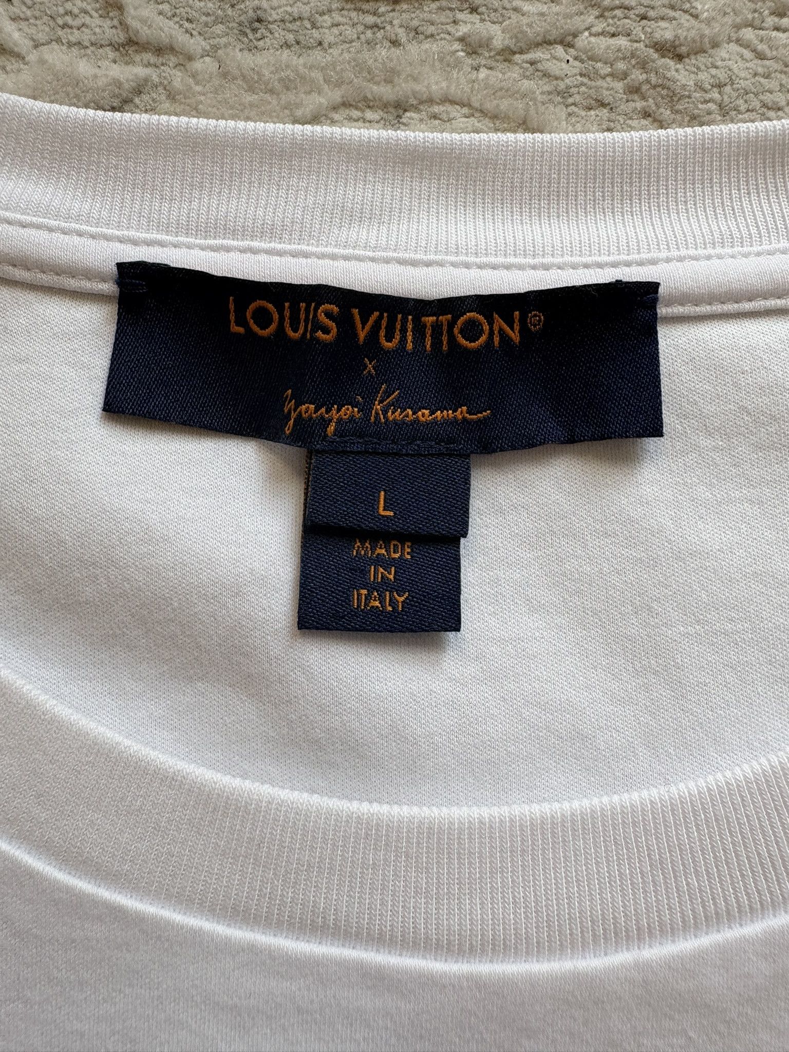 Louis Vuitton × Yayoi Kusama Louis Vuitton x Yayoi Kusama Sun Face T-Shirt White Size L / US 10 / IT 46 - 10 Thumbnail