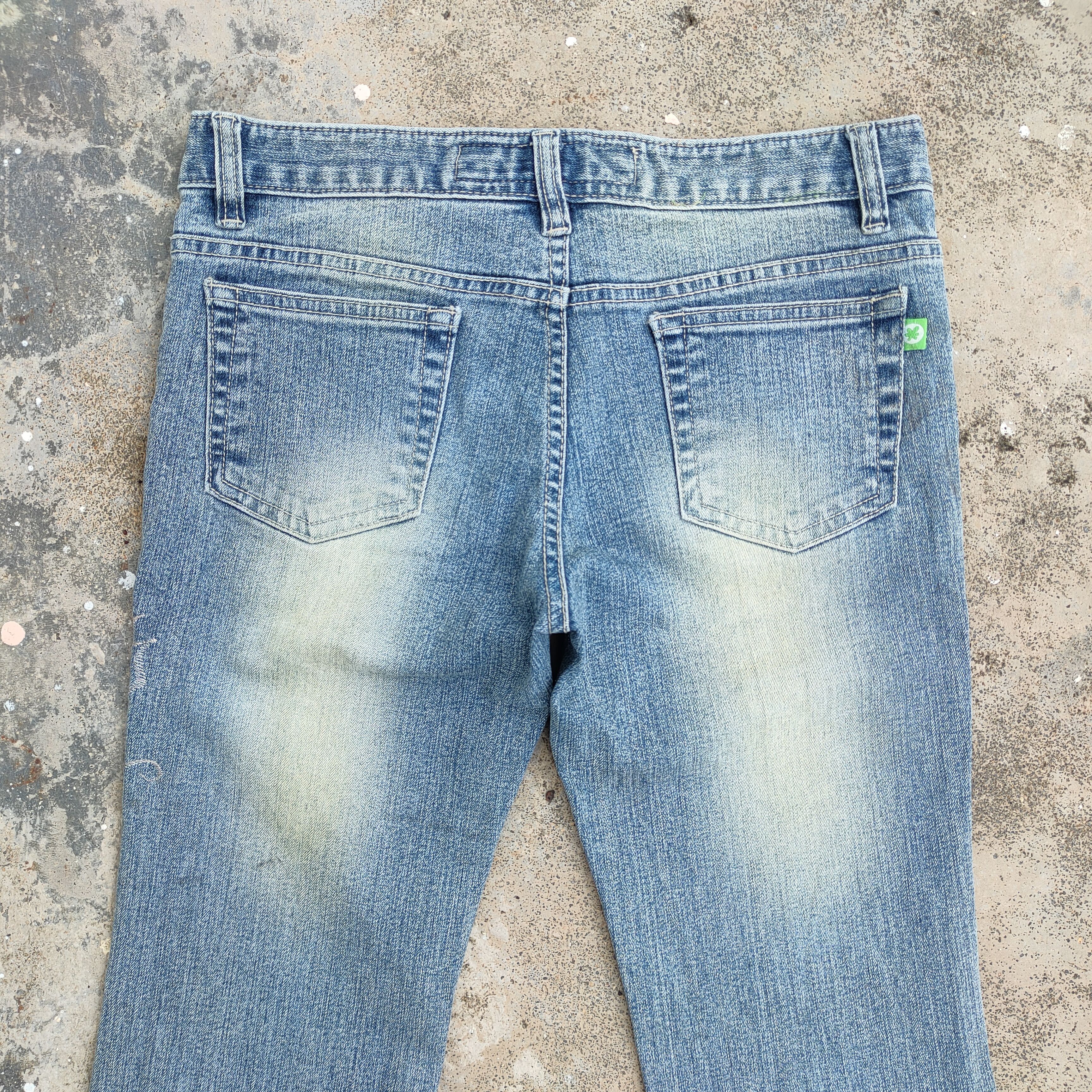 Japanese Brand JAPANESE FLARE BOOTCUT FLOWER FADED JEANS DENIM PANTS Size US 28 / EU 44 - 8 Thumbnail