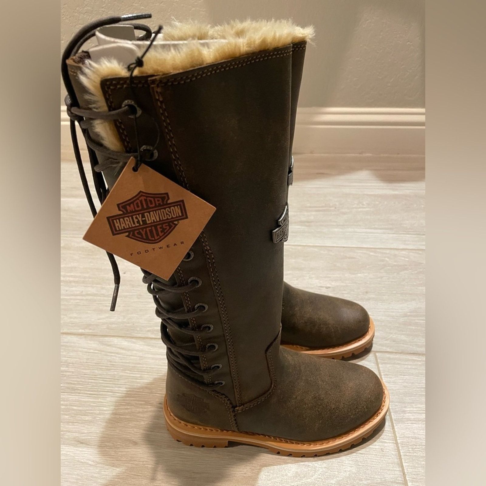 Harley Davidson Harley-Davidson Women’s 5M Dorland Lace Up boots in Brown Size US 5 / EU 37 - 2 Thumbnail