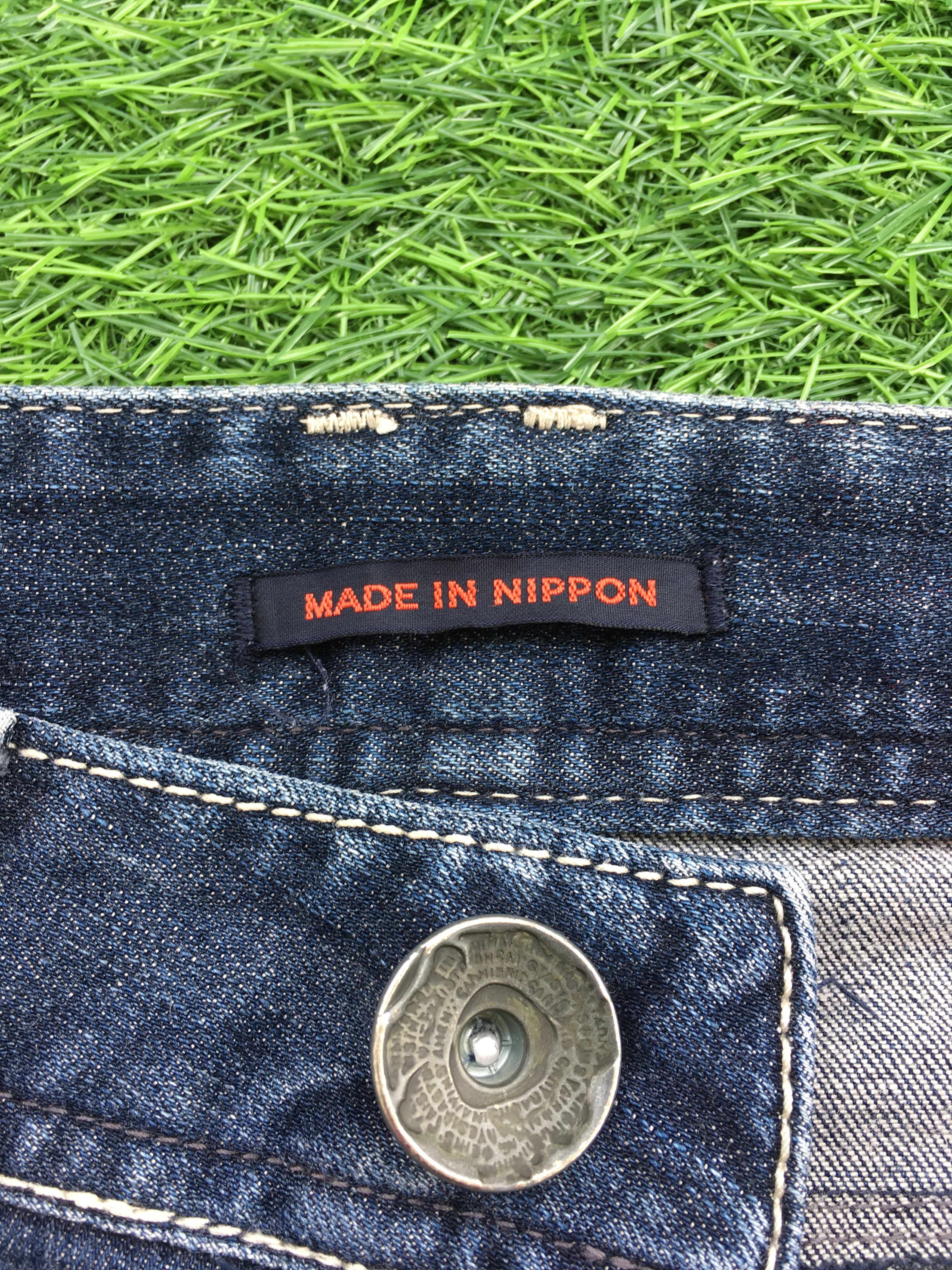 Japanese Brand Japanese Blue Flared Jeans Distressed Jeans D-1177 Size 25" / US 0 / IT 36 - 10 Thumbnail