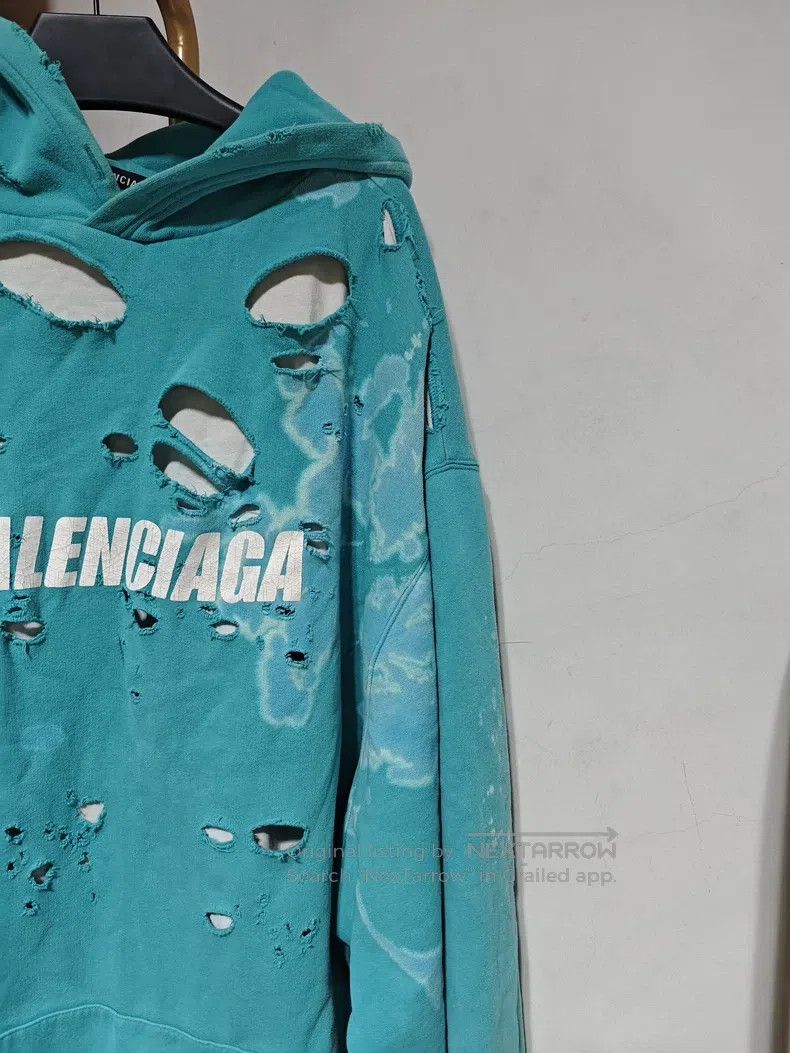 Balenciaga Balenciaga Ripped Hoodie Size US M / EU 48-50 / 2 - 2 Thumbnail