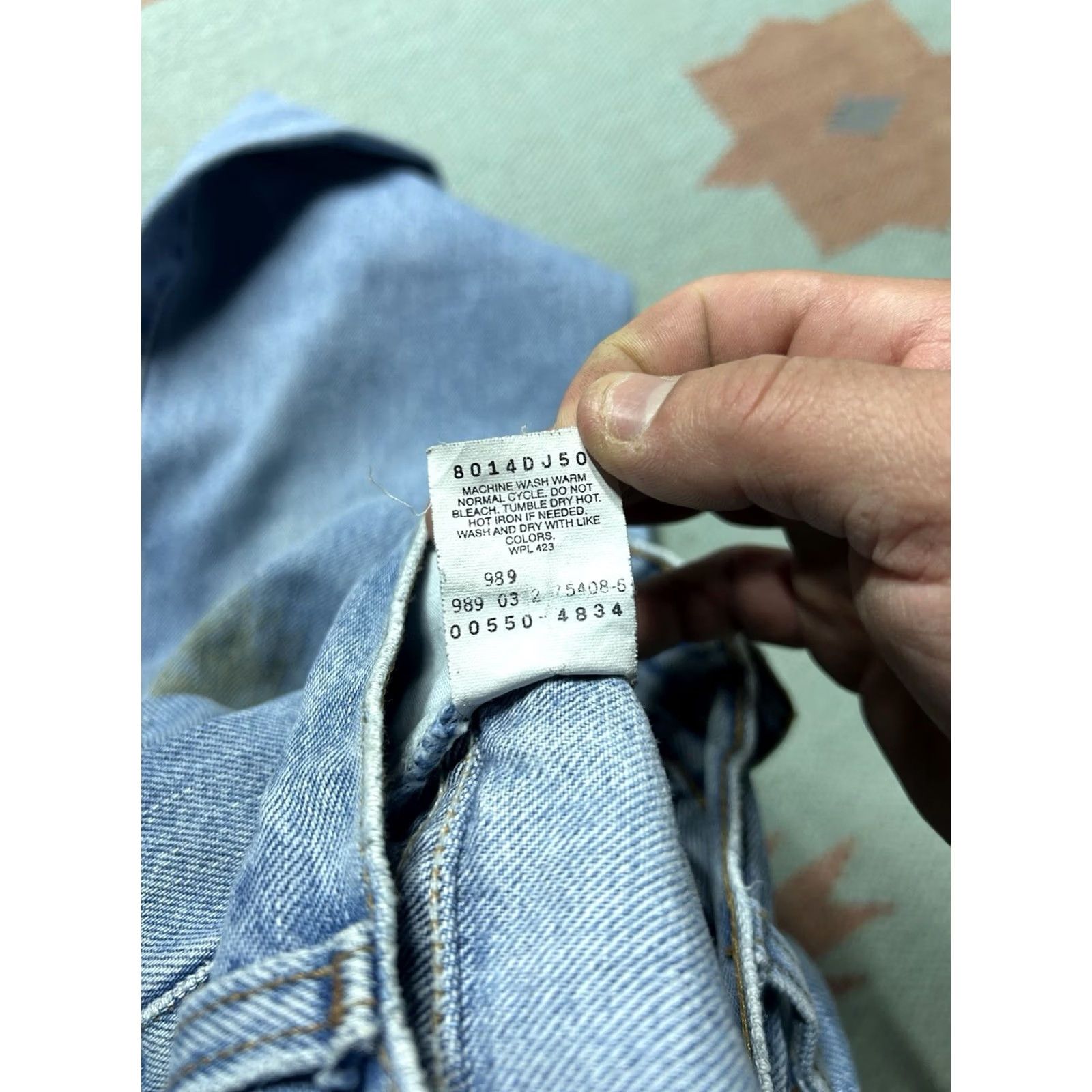 Levi's VINTAGE Levi’s 550 Jeans Relaxed Fit Skater Jeans Men 33x32 Light Wash USA Blue 90s Straight Mens Size US 33 - 5 Thumbnail