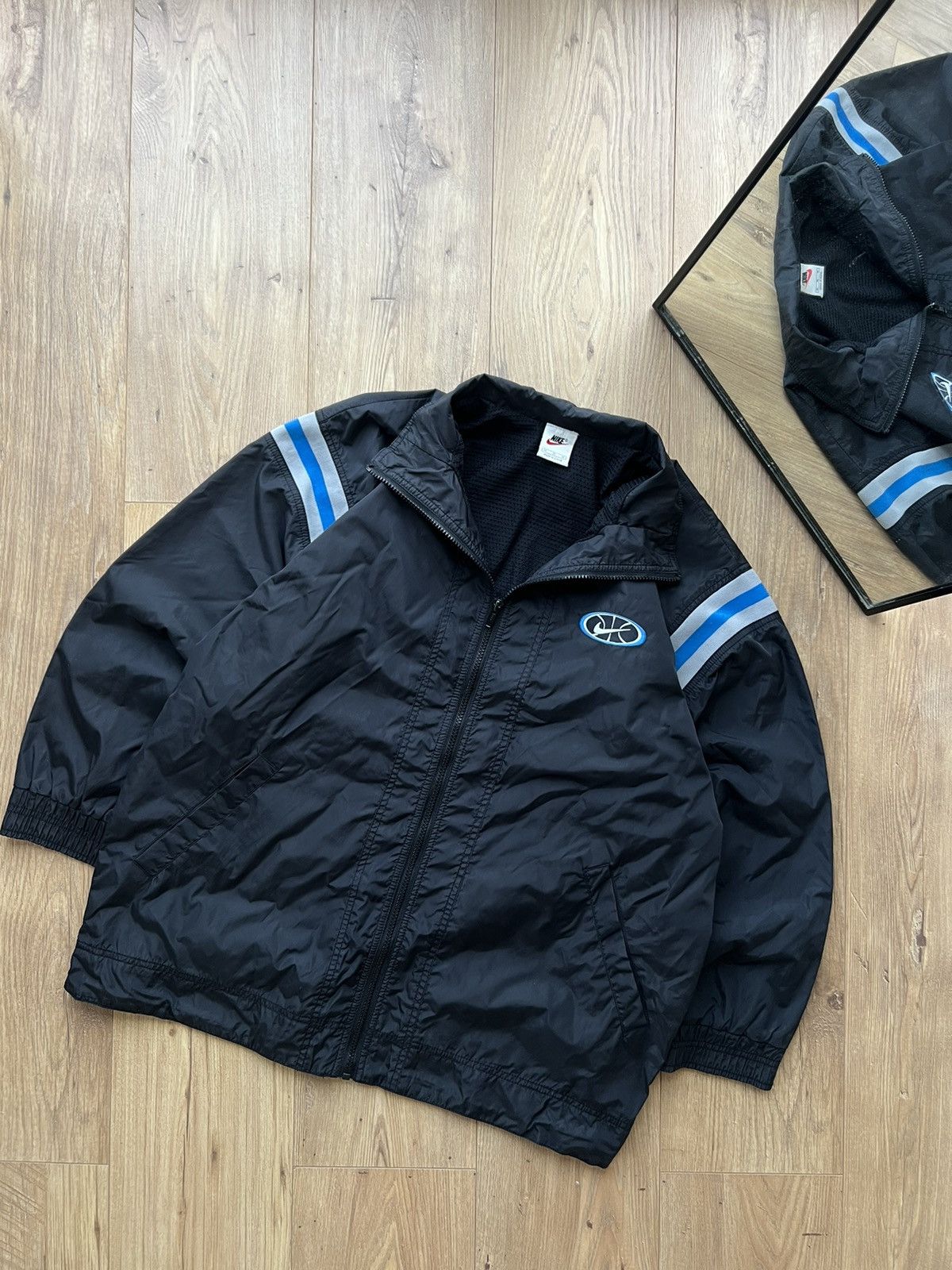 Nike 00’s NIKE BASKETBALL Y2K RARE TRACK JACKET SWOOSH Size US M / EU 48-50 / 2 - 1 Thumbnail