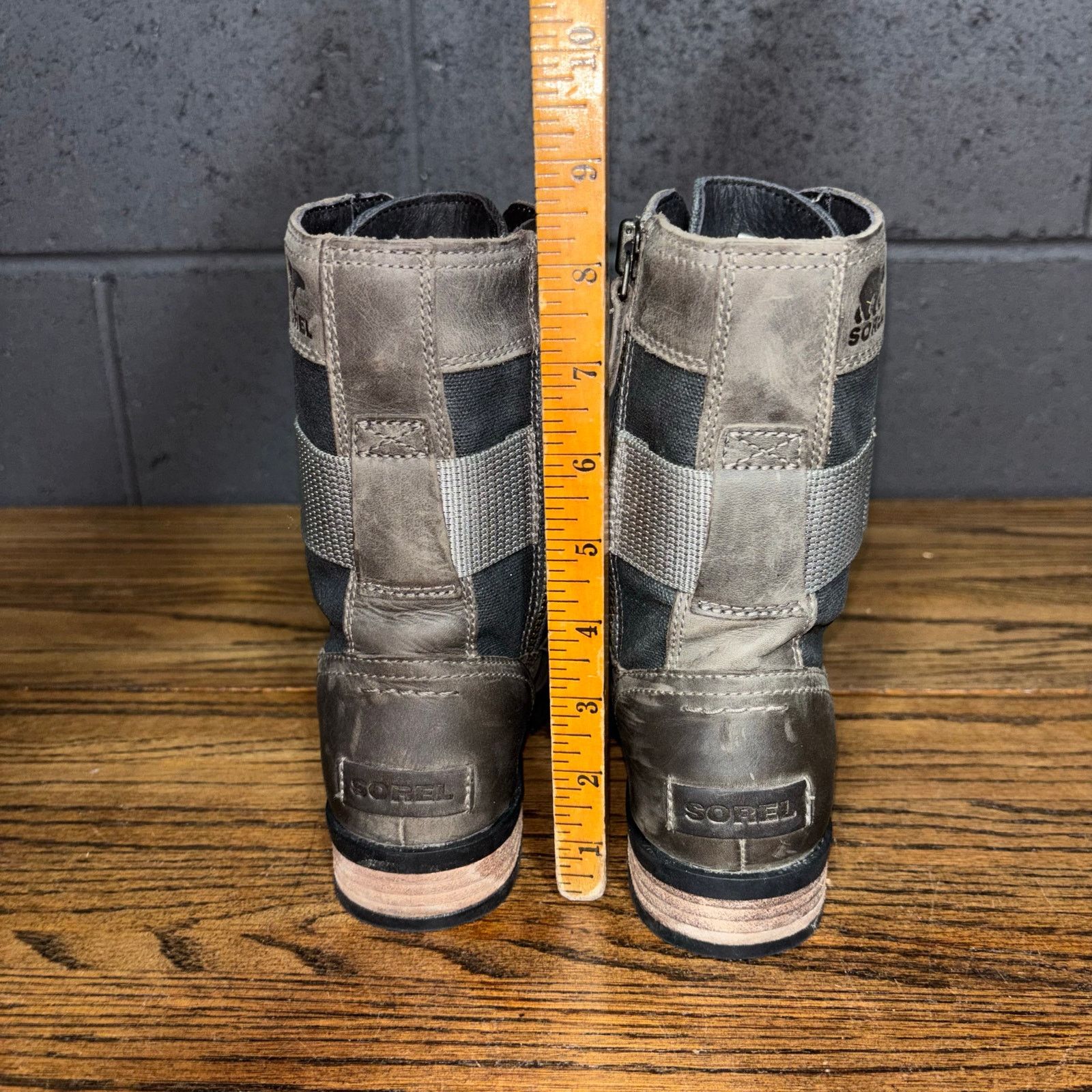 SOREL Sorel Emelie Conquest Boots Women’s 6 Gray Leather Canvas Size US 6 / IT 36 - 4 Thumbnail