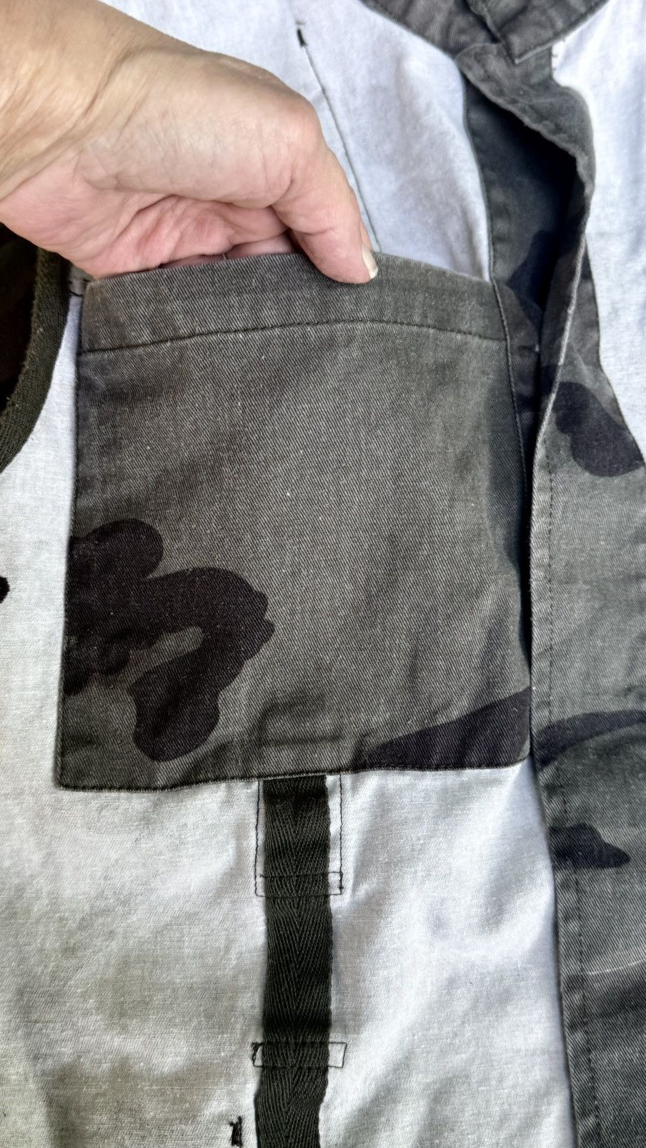 Other Archive Emergency Exit Y2K Tactical Utility Camo Vest Size US XXS / EU 40 - 12 Thumbnail