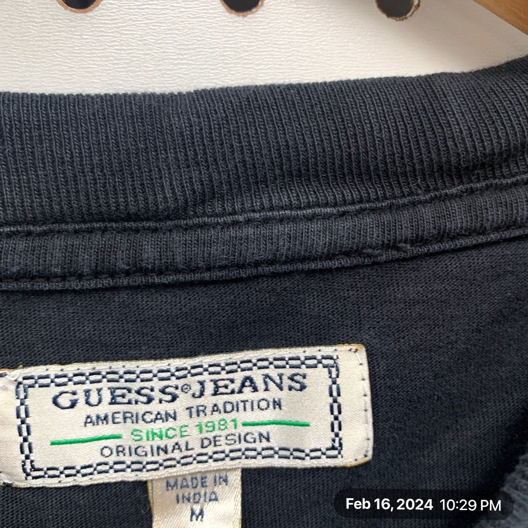 Guess VINTAGE Guess Jeans Shirt Mens Medium Black Logo Casual Short Sleeve 22x28.5 Size US M / EU 48-50 / 2 - 7 Thumbnail