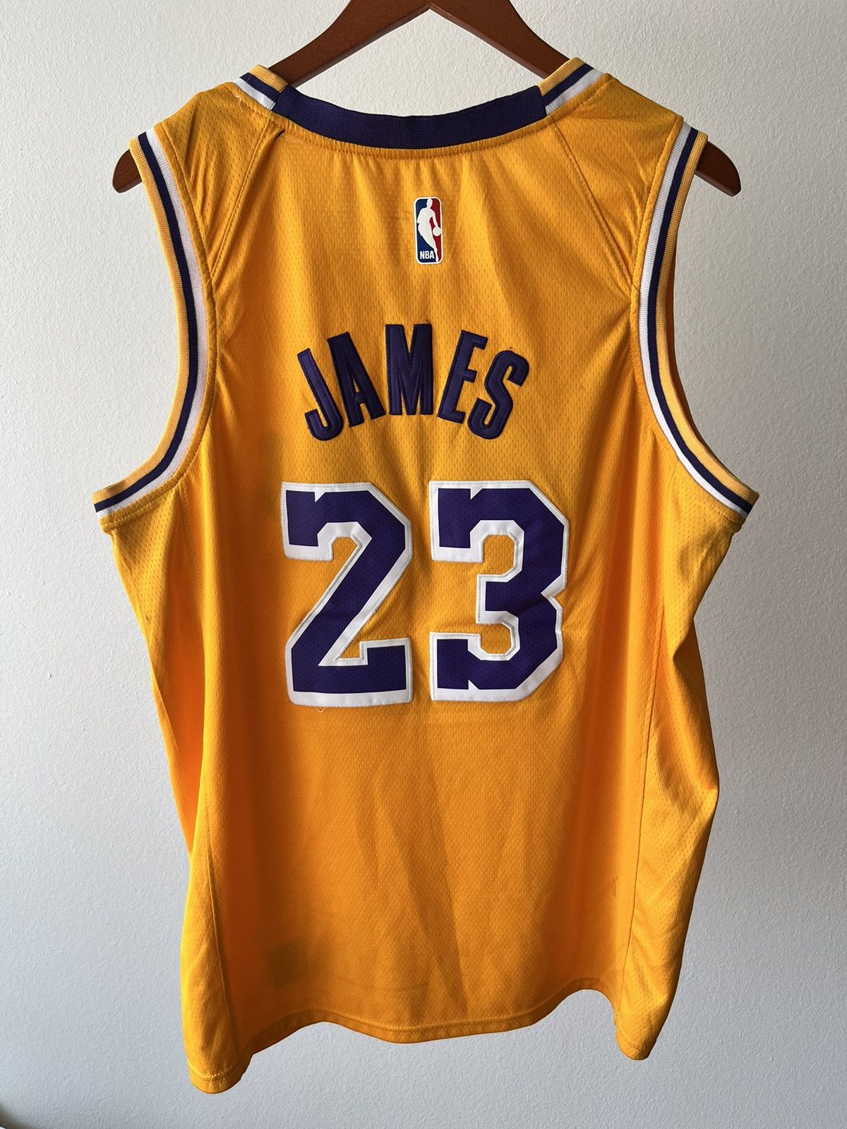 NBA × Nike Nike LeBron James #23 Jersey Size US L / EU 52-54 / 3 - 11 Thumbnail