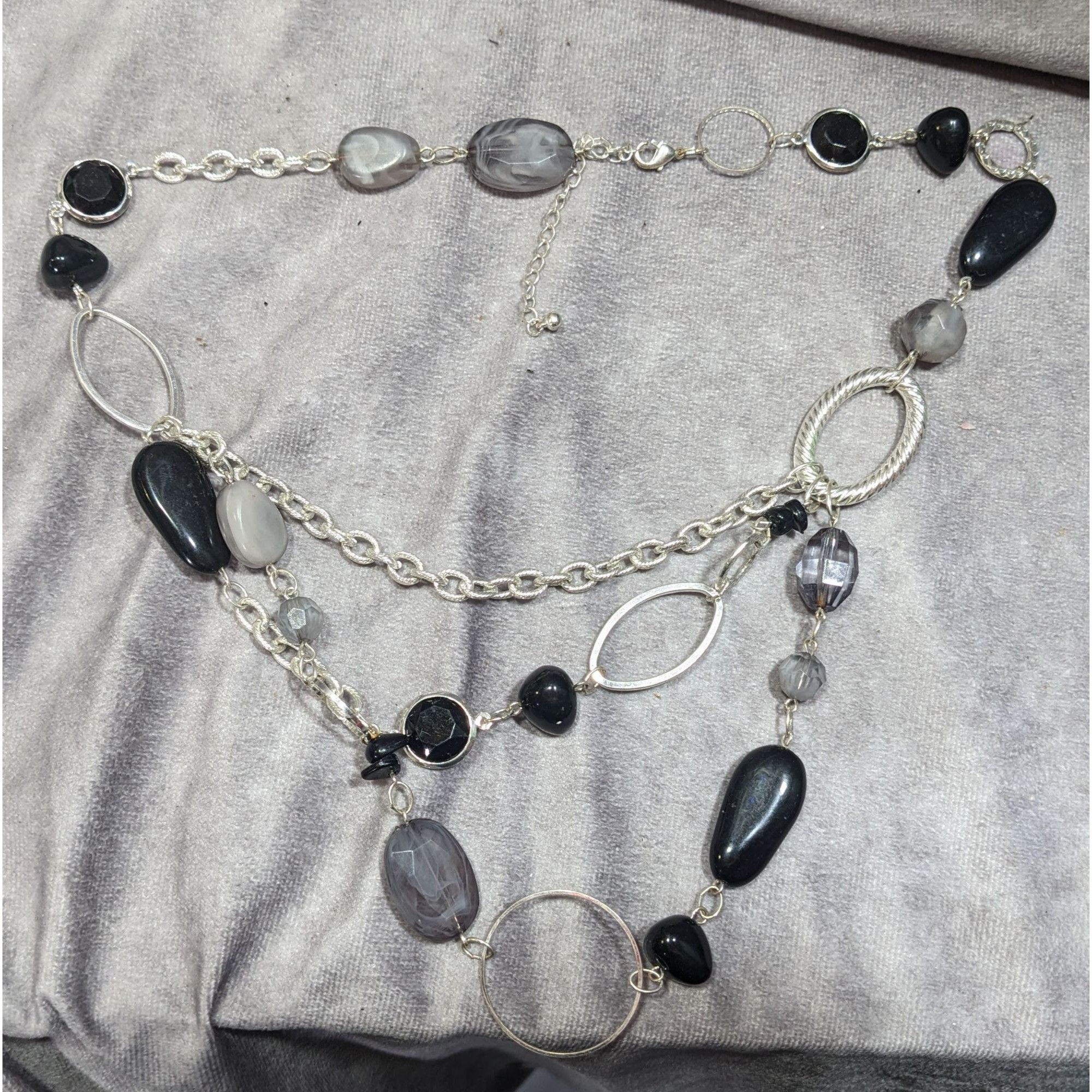 Other Black And Grey Beaded Layered Chain Necklace Size ONE SIZE - 5 Thumbnail