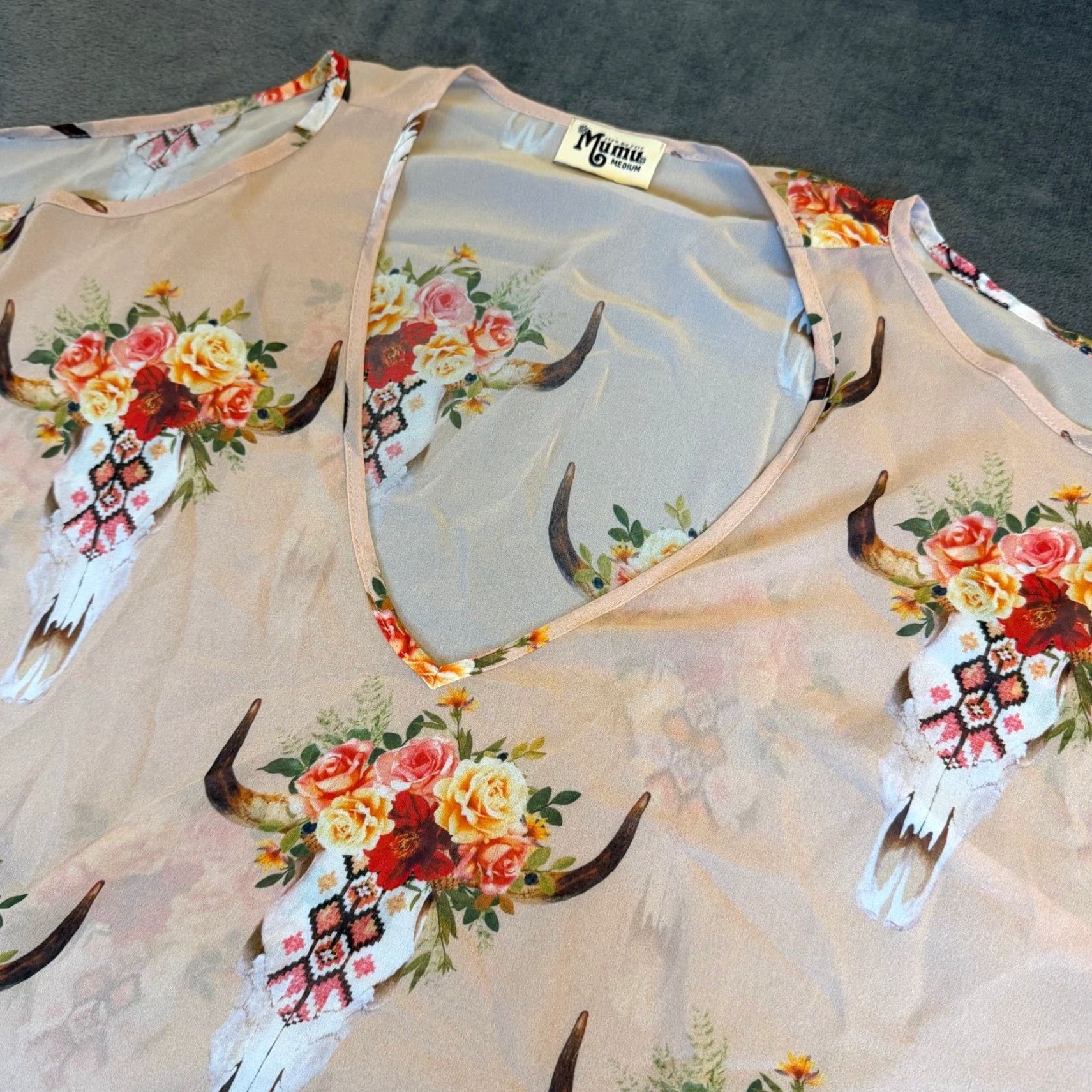 Show Me Your MuMu Show Me Your MuMu Blouse Shirt Women M Blush Floral Steer Skull Cold Shoulder Kaftan Top Size M / US 6-8 / IT 42-44 - 2 Thumbnail