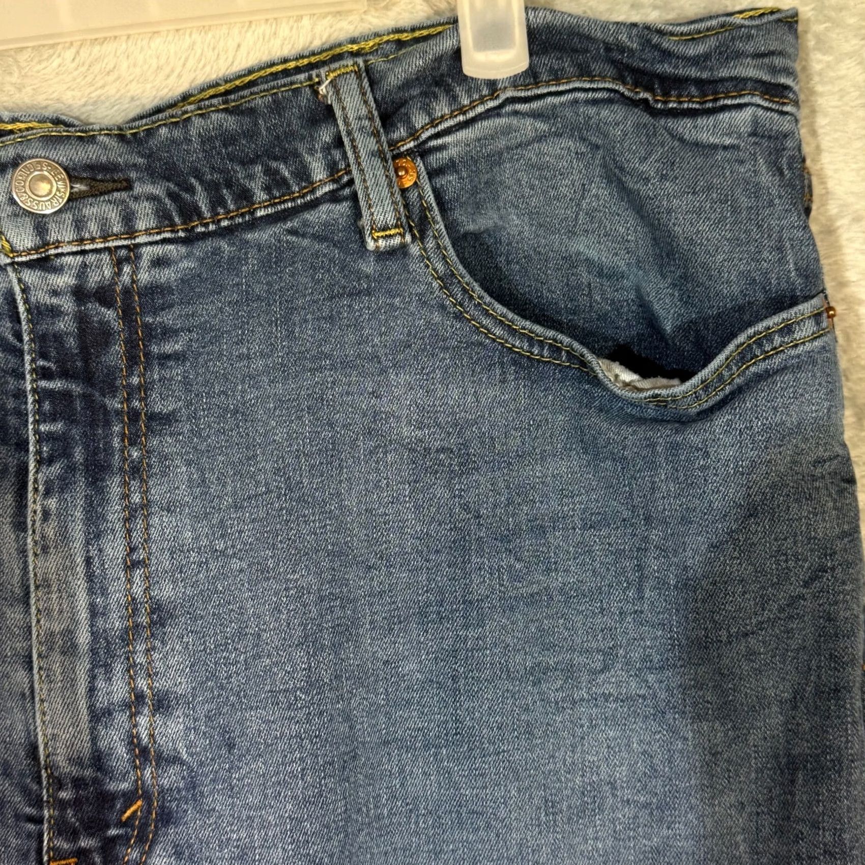 Levi's Levi’s 514 Jeans Men’s 42x32 Blue Denim Straight Mid Rise Regular Fit Styled Clothing Size US 42 / EU 58 - 5 Thumbnail