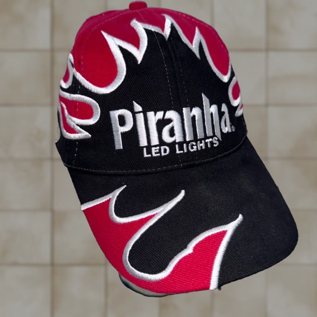 Vintage VINTAGE Peterson Piranha LED Lights Shark Tooth Strapback Hat Red Black Flame Cap Baseball Cap Men Adjustable Canvas Cotton 90s Size ONE SIZE - 1 Thumbnail