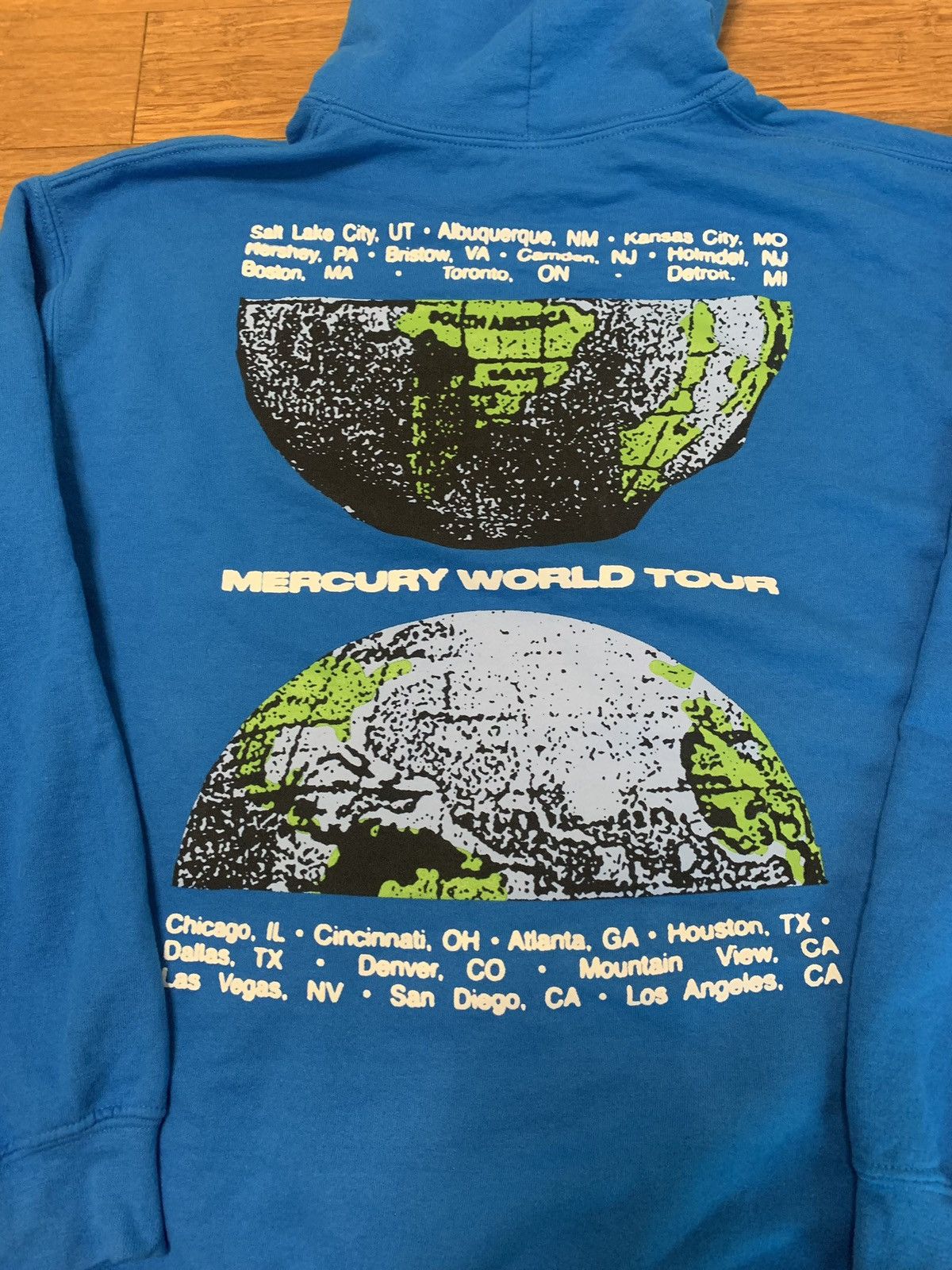 Band Tees Imagine Dragons Mercury World Tour Hoodie Size US M / EU 48-50 / 2 - 5 Thumbnail
