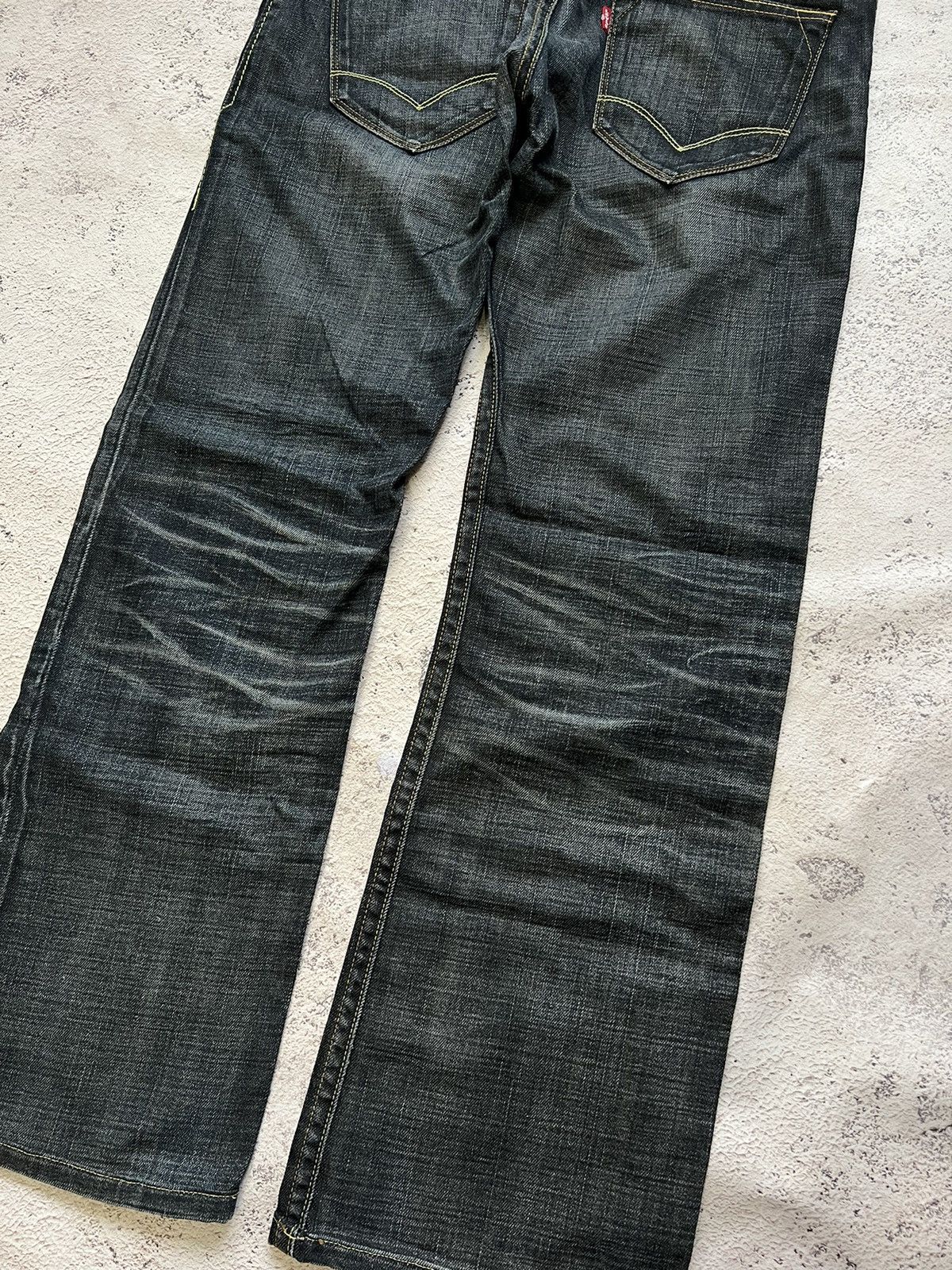 Levi's × Vintage Y2K Levis Blue Star Faded Vintage Jeans Size US 33 - 3 Thumbnail