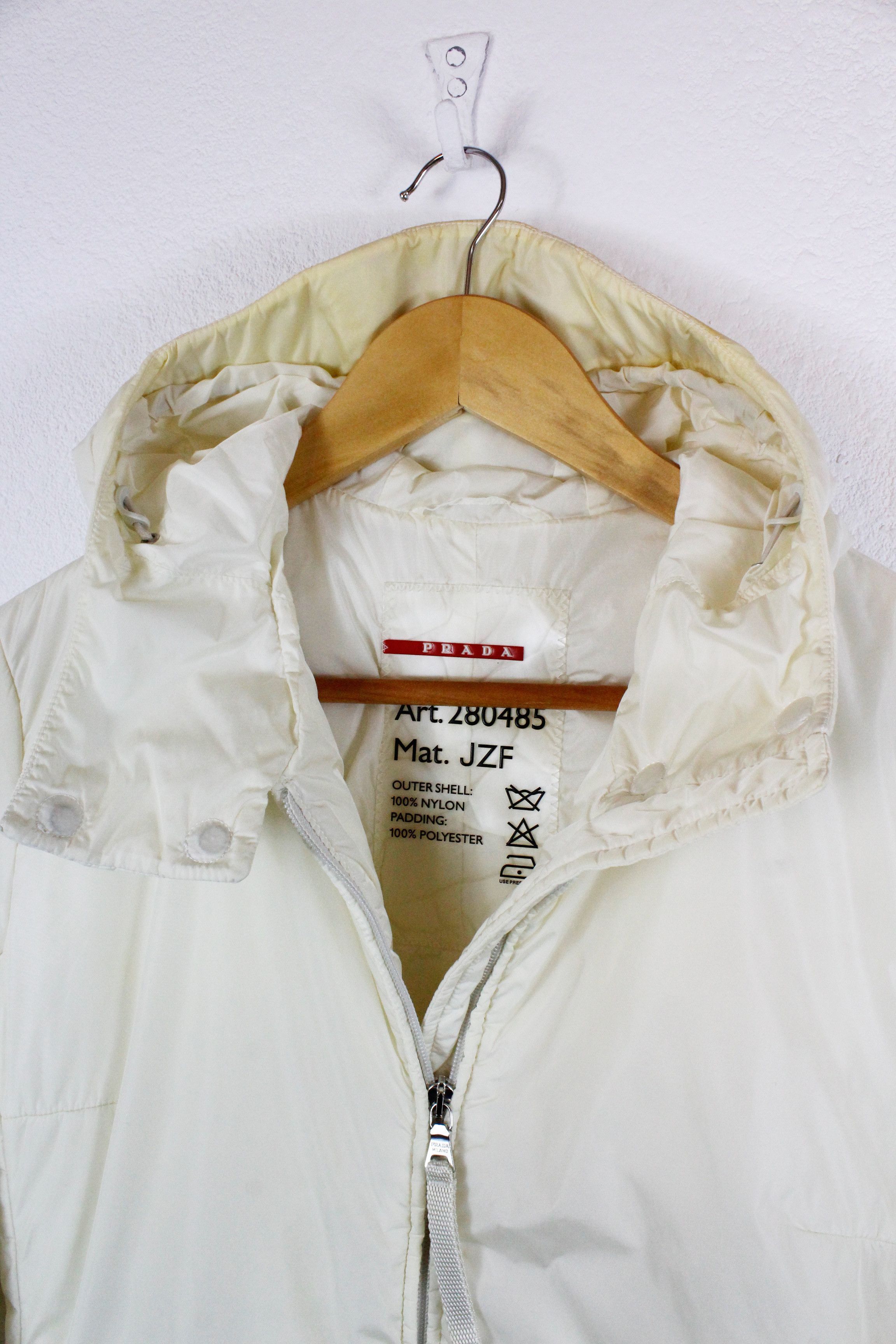 Prada Archive Prada Sport Red Logo Paded Belted Moto Jacket Parka Size S / US 4 / IT 40 - 6 Thumbnail