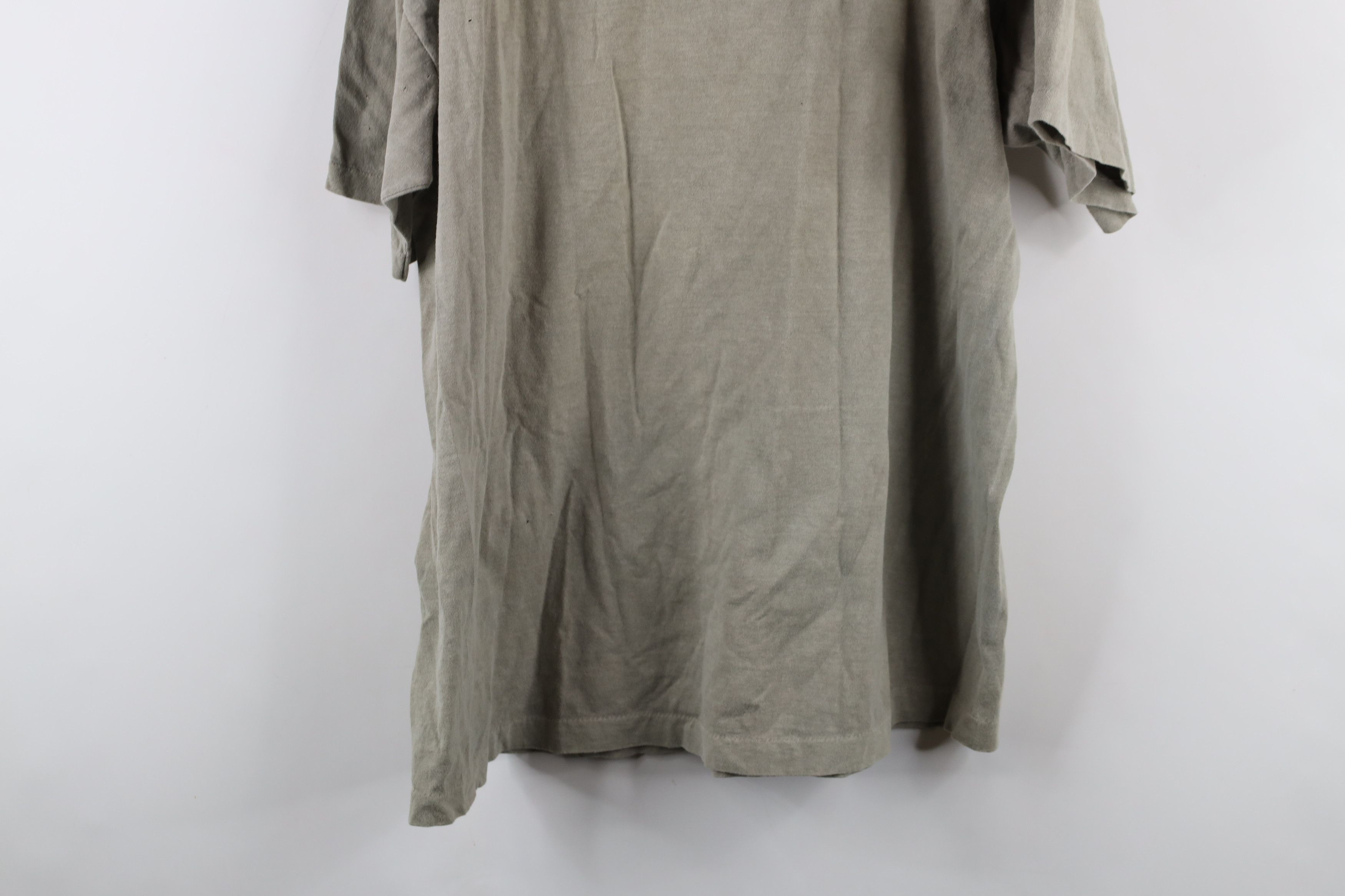 Vintage Vintage 90s Streetwear Detroit Ghetto Rags T-Shirt USA Size US XL / EU 56 / 4 - 15 Thumbnail