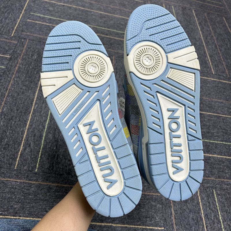 Louis Vuitton Louis Vuitton Denim Trainer Sneakers for Spring/Summer 2-25 Size US 9.5 / EU 42-43 - 4 Thumbnail