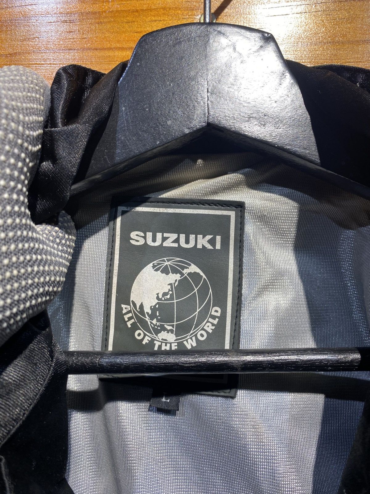Japanese Brand Vintage Suzuki Team Motorcycle Riding Black Metallic Green Size US L / EU 52-54 / 3 - 15 Thumbnail