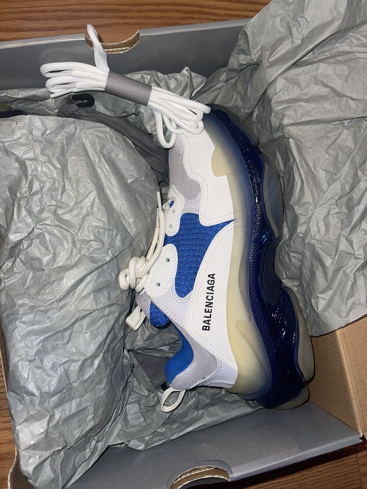 Balenciaga BALENCIAGA TRIPLE CLEAR SOLE Size US 7 / EU 40 - 2 Thumbnail