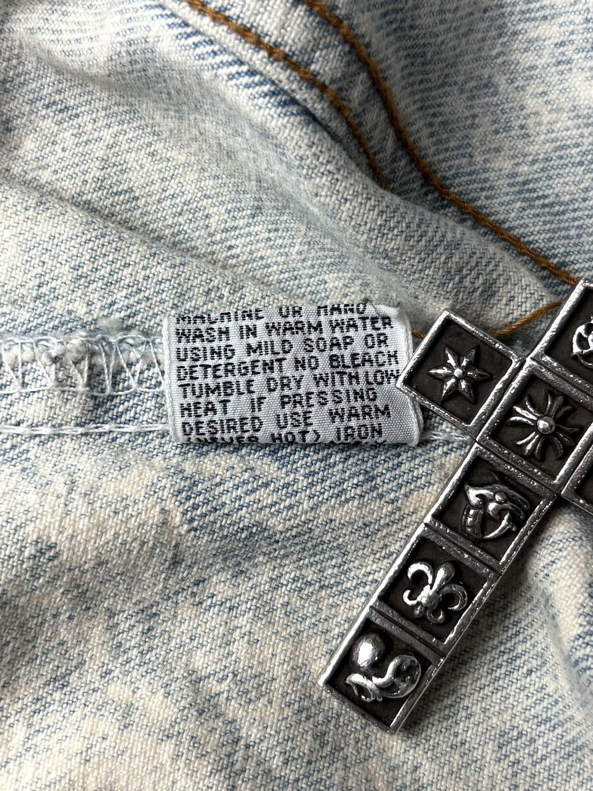 Hard Rock Cafe 90’s Hard Rock Cafe Paris “Save The Planet” Denim Jacket Size US L / EU 52-54 / 3 - 18 Thumbnail