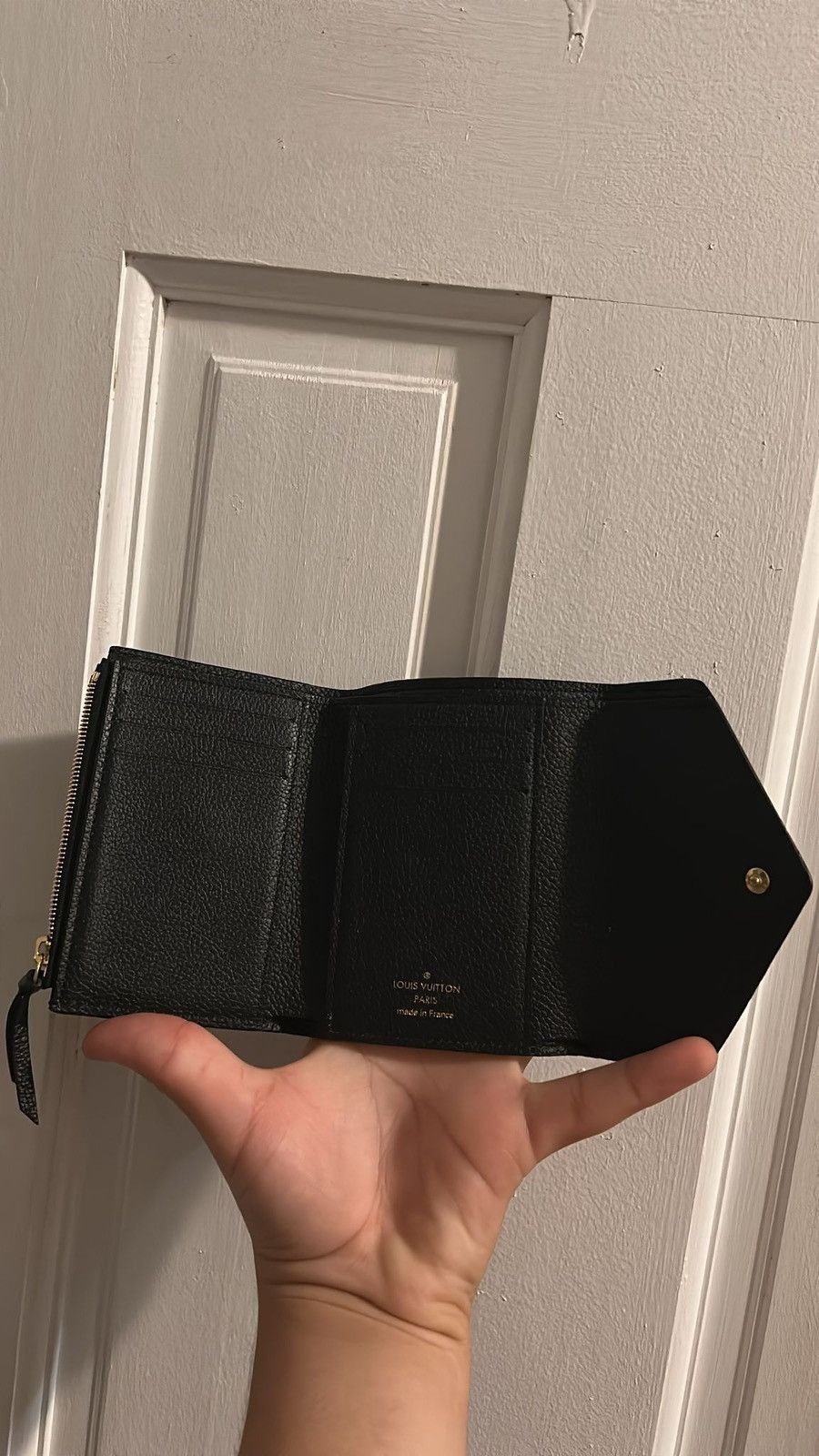 Louis Vuitton Louis Vuitton Victorine Wallet Size ONE SIZE - 5 Thumbnail