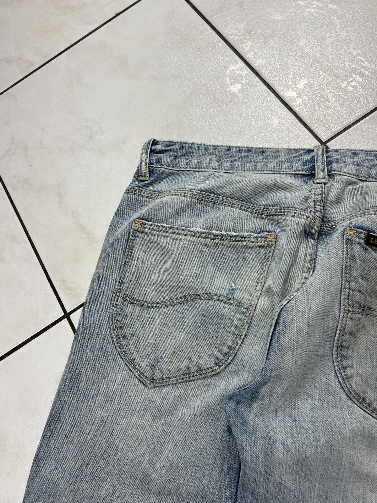 Lee Vintage Lee Slim-L2 dirty mud washed distressed denim jeans Size US 31 - 17 Thumbnail