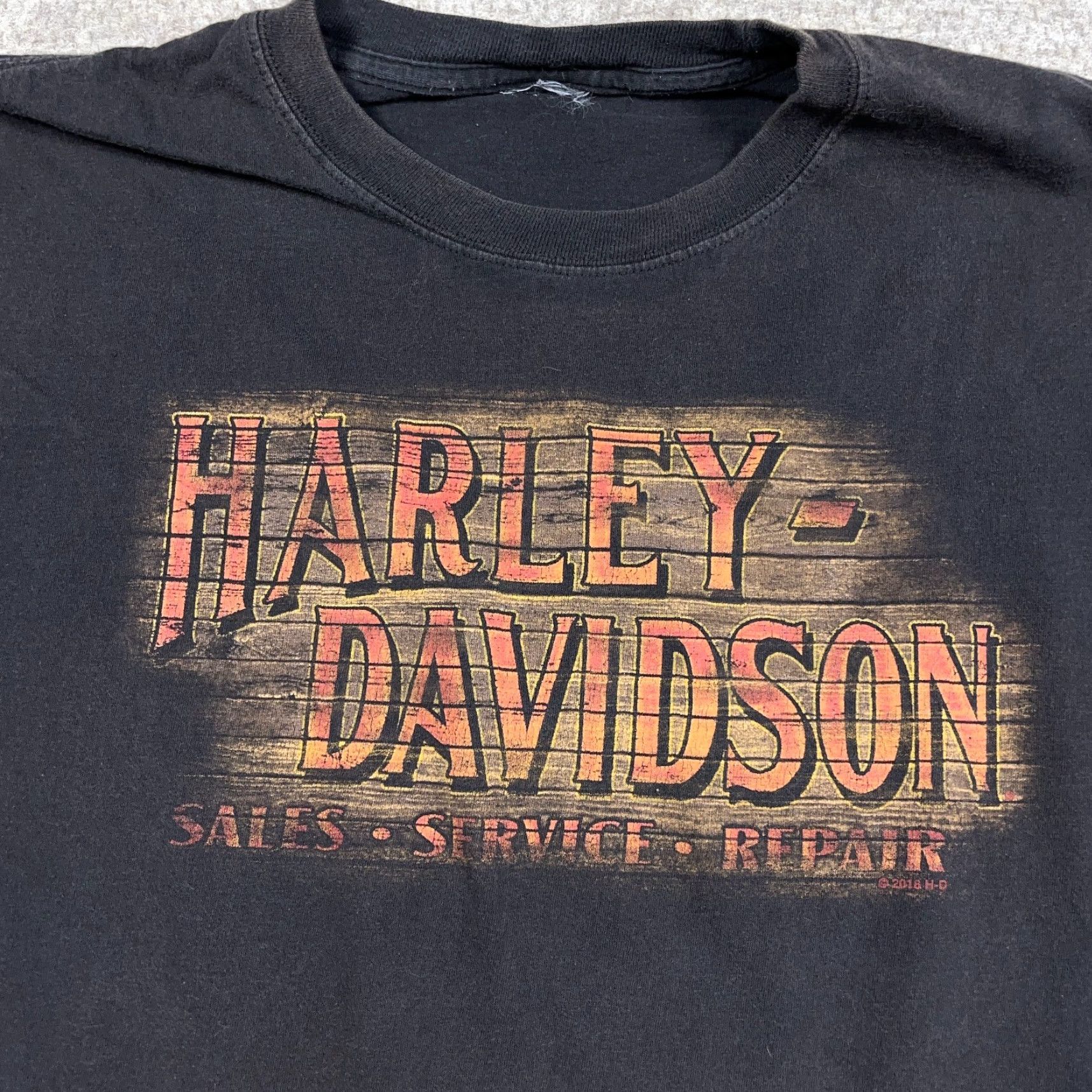 Harley Davidson VINTAGE Harley-Davidson Shirt Men 3XL Black Sun Faded Grunge Spell Out Worn Logo Graphic Print T-Shirt Size US XXL / EU 58 / 5 - 3 Thumbnail