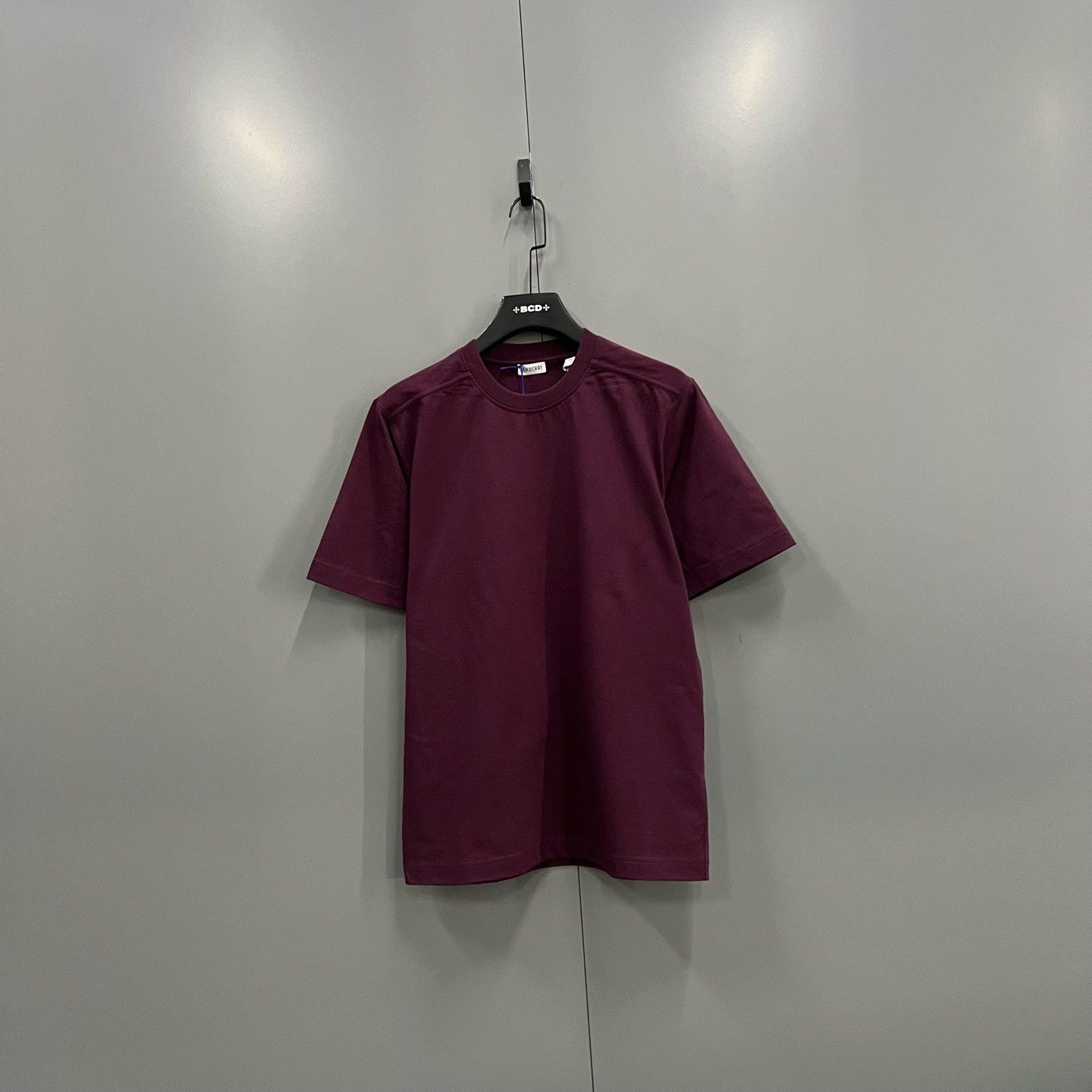 Burberry Burberry Embroidered Red T-Shirt xs Men Size US XS / EU 42 / 0 - 1 Thumbnail