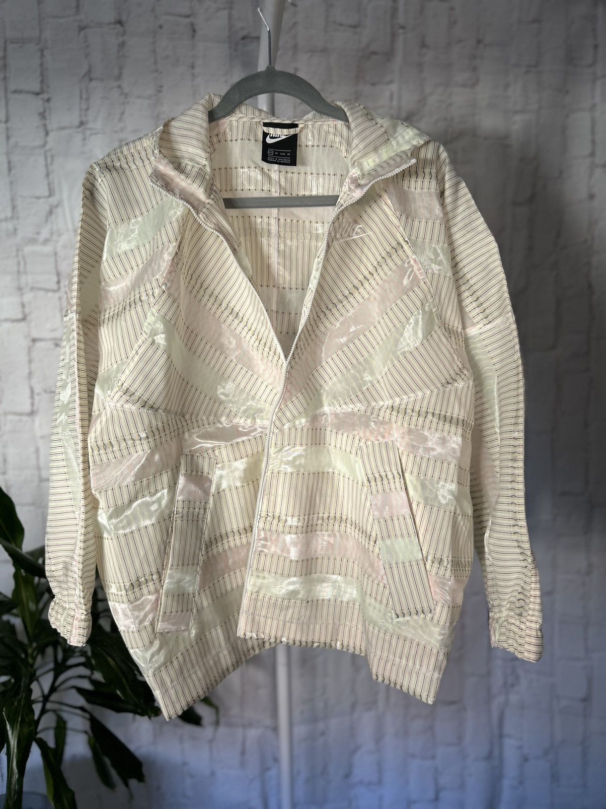 Nike Nike Striped Translucent Oversized Hooded Jacket Size S / US 4 / IT 40 - 1 Thumbnail