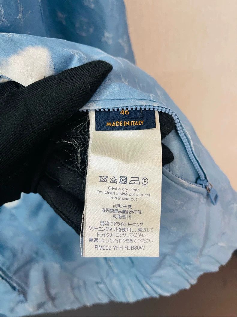 Louis Vuitton Louis Vuitton Blue White Cloud Surge jacket 2505-Nextarrow Size L / US 10 / IT 46 - 4 Thumbnail