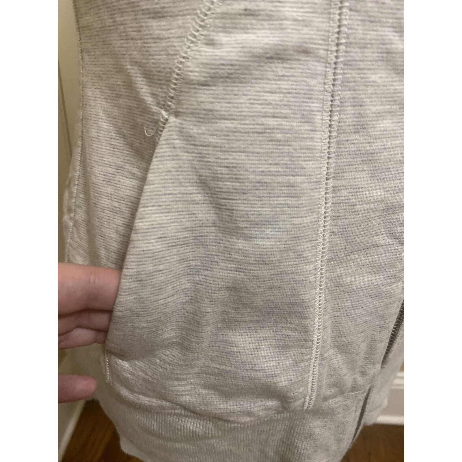 Other EUC Zella Women Gray Stripe Vest Small Cotton Fleece Size S / US 4 / IT 40 - 4 Thumbnail