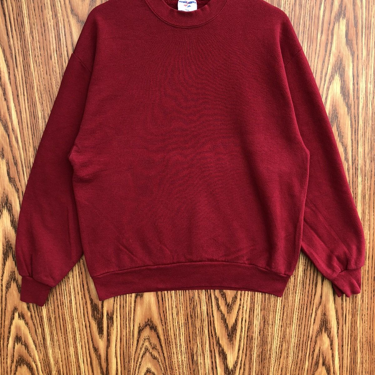 Vintage Vintage 90s Red Faded Plain Sweatshirt Pullover Crewneck Size US L / EU 52-54 / 3 - 4 Thumbnail