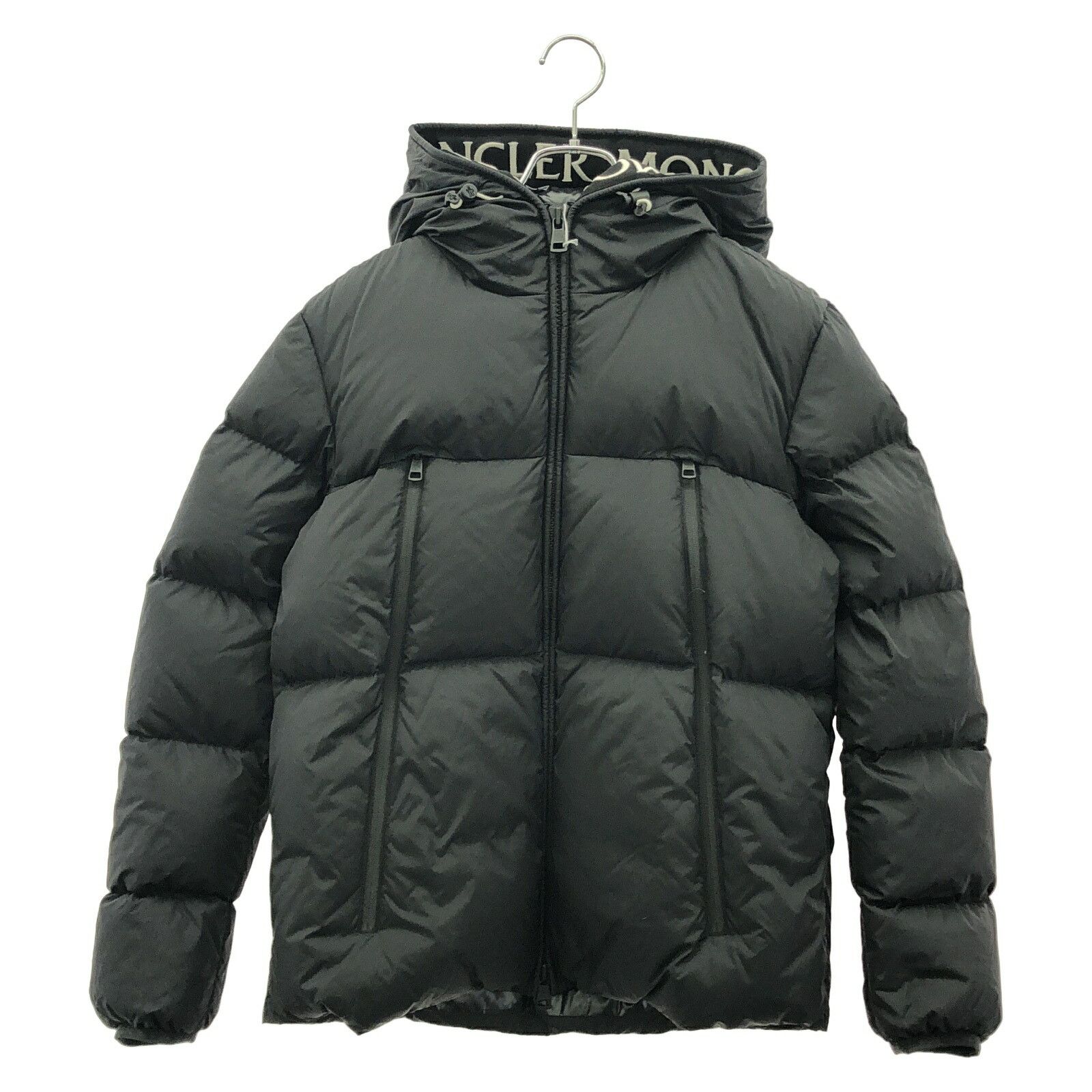 Moncler Moncler Moncler MONTCLA Nylon Down Jacket Others Outerwear 1B56900 DUTY FREE for USA Size ONE SIZE - 1 Thumbnail