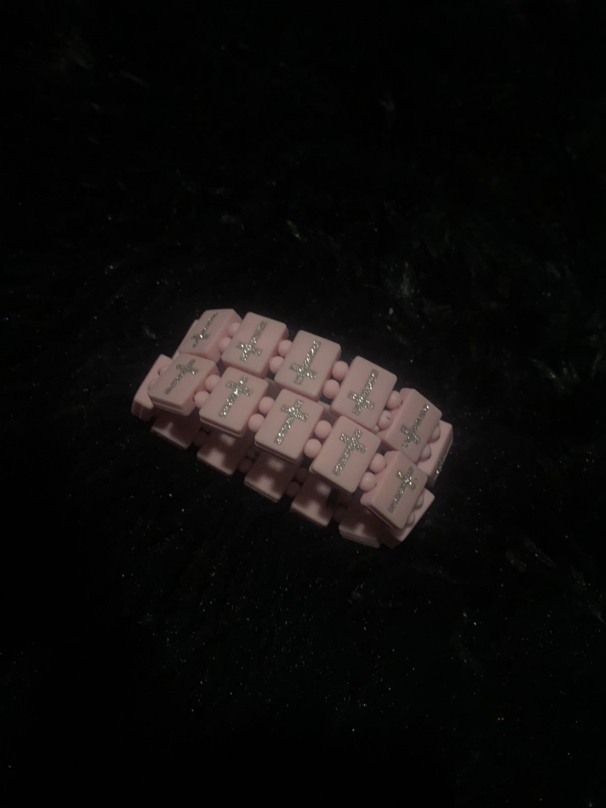 1199 Bazo1199 Pink cross bracelet Size ONE SIZE - 4 Thumbnail