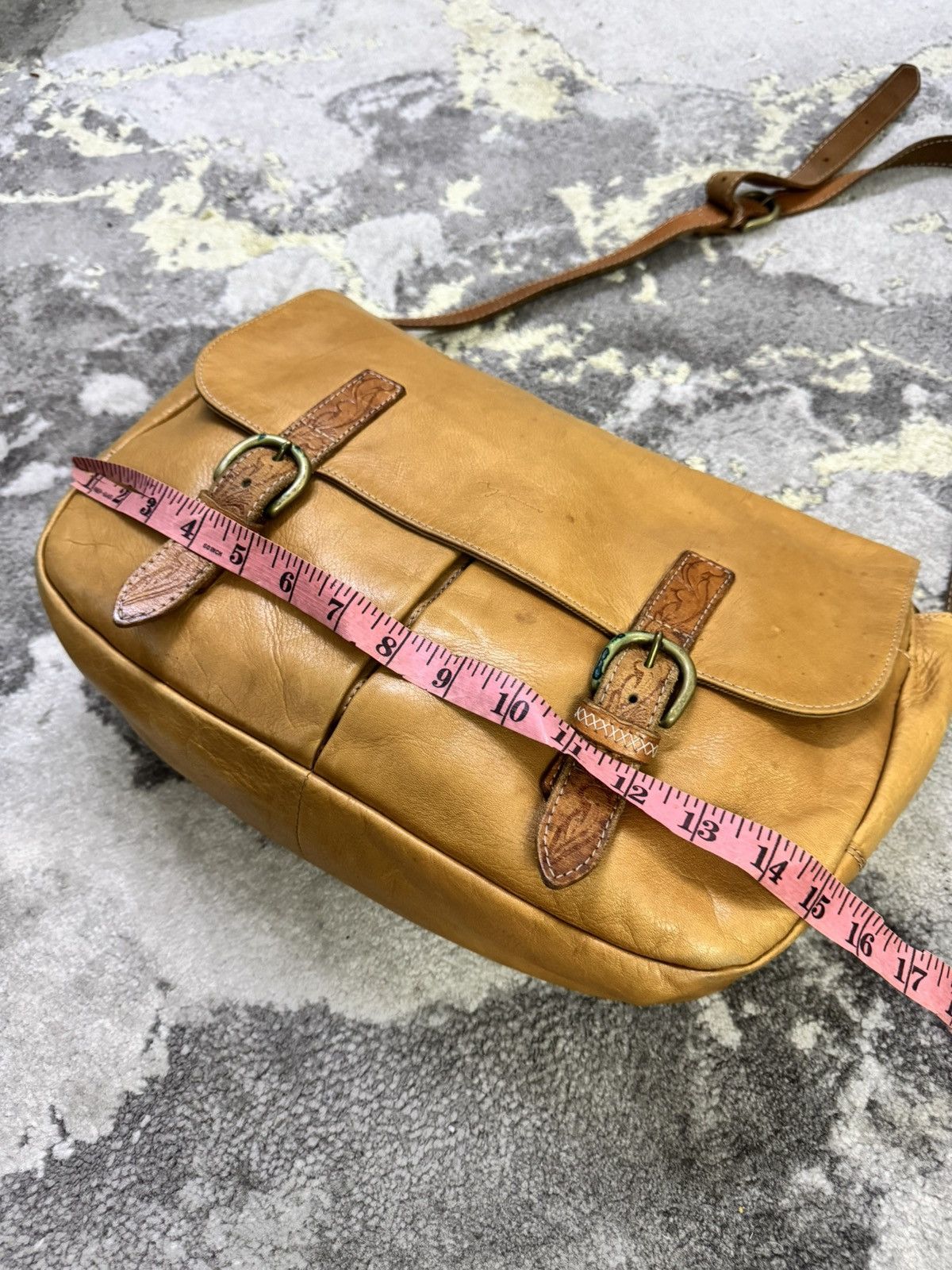 Yohji Yamamoto Y'SACCS BY YOHJI YAMAMOTO NATIVE LEATHER SLING BAG Size ONE SIZE - 3 Thumbnail