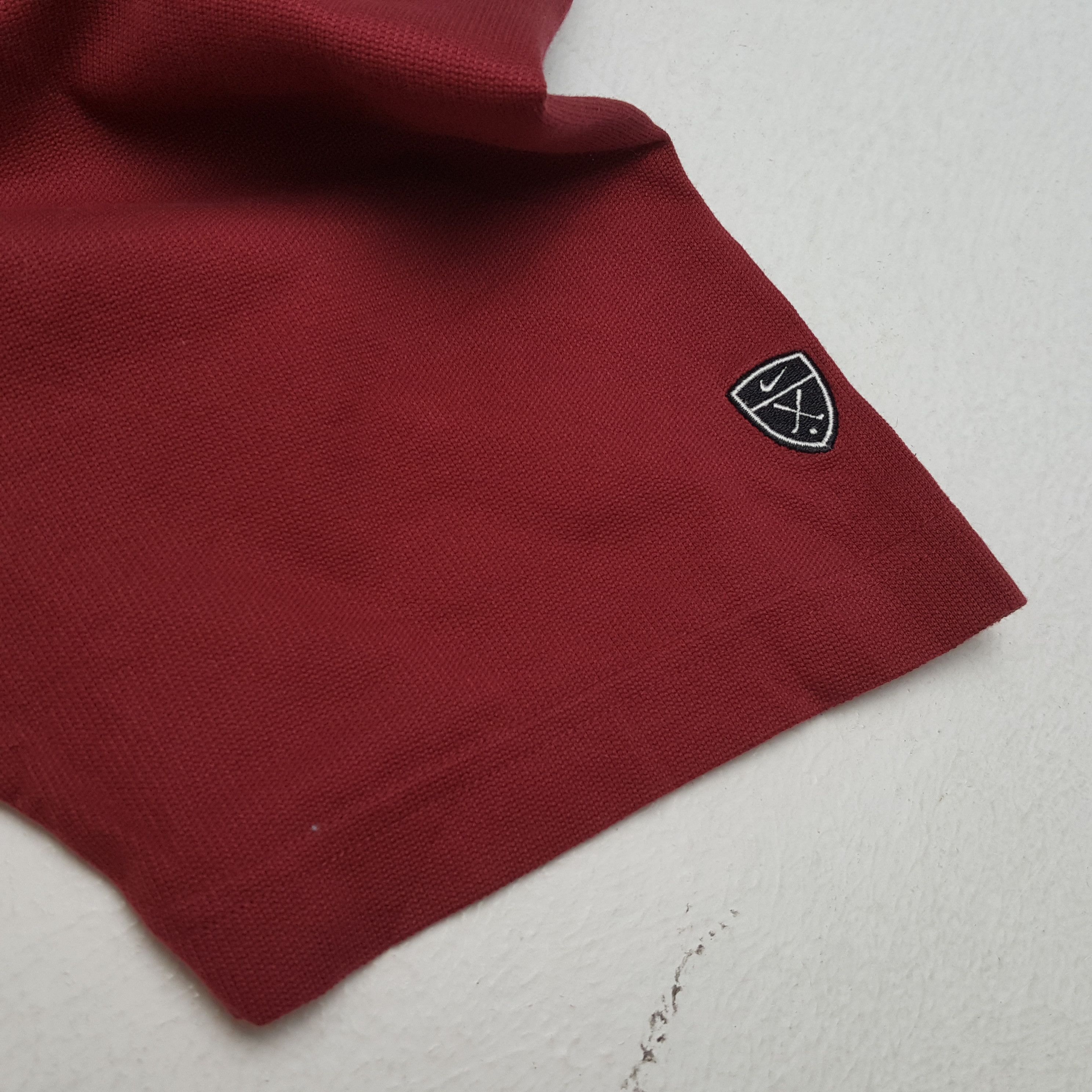 Nike × Tiger Woods × Vintage NIKE TIGERS WOODS Small Logo Design Tshirt Size US L / EU 52-54 / 3 - 6 Thumbnail