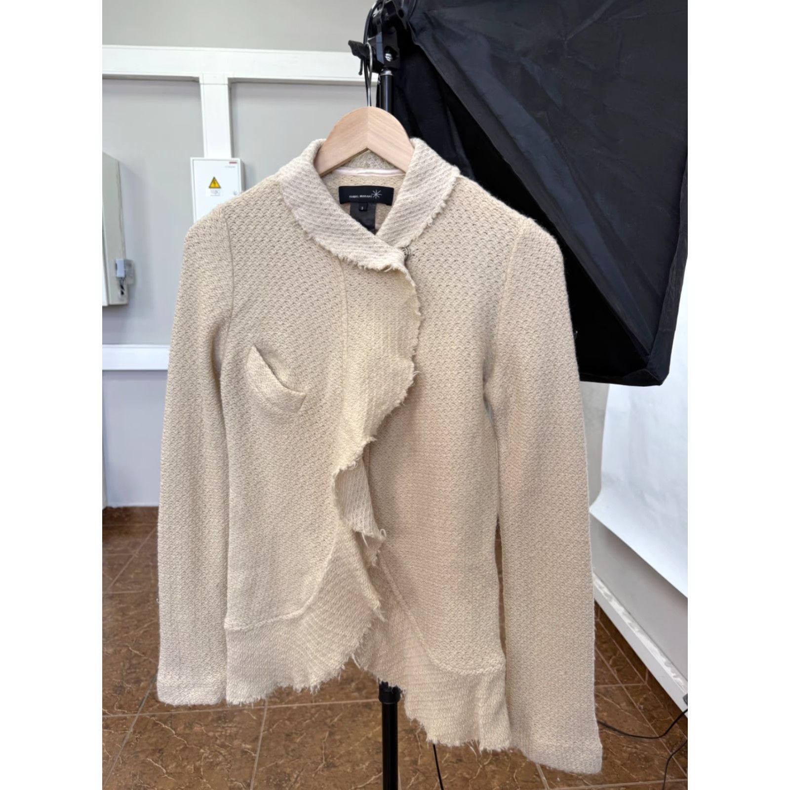 Isabel Marant Isabel Marant Cardigan Sweater Women Regular Size 3 Beige Made in France Retro Vintage Size XS / US 0-2 / IT 36-38 - 2 Thumbnail