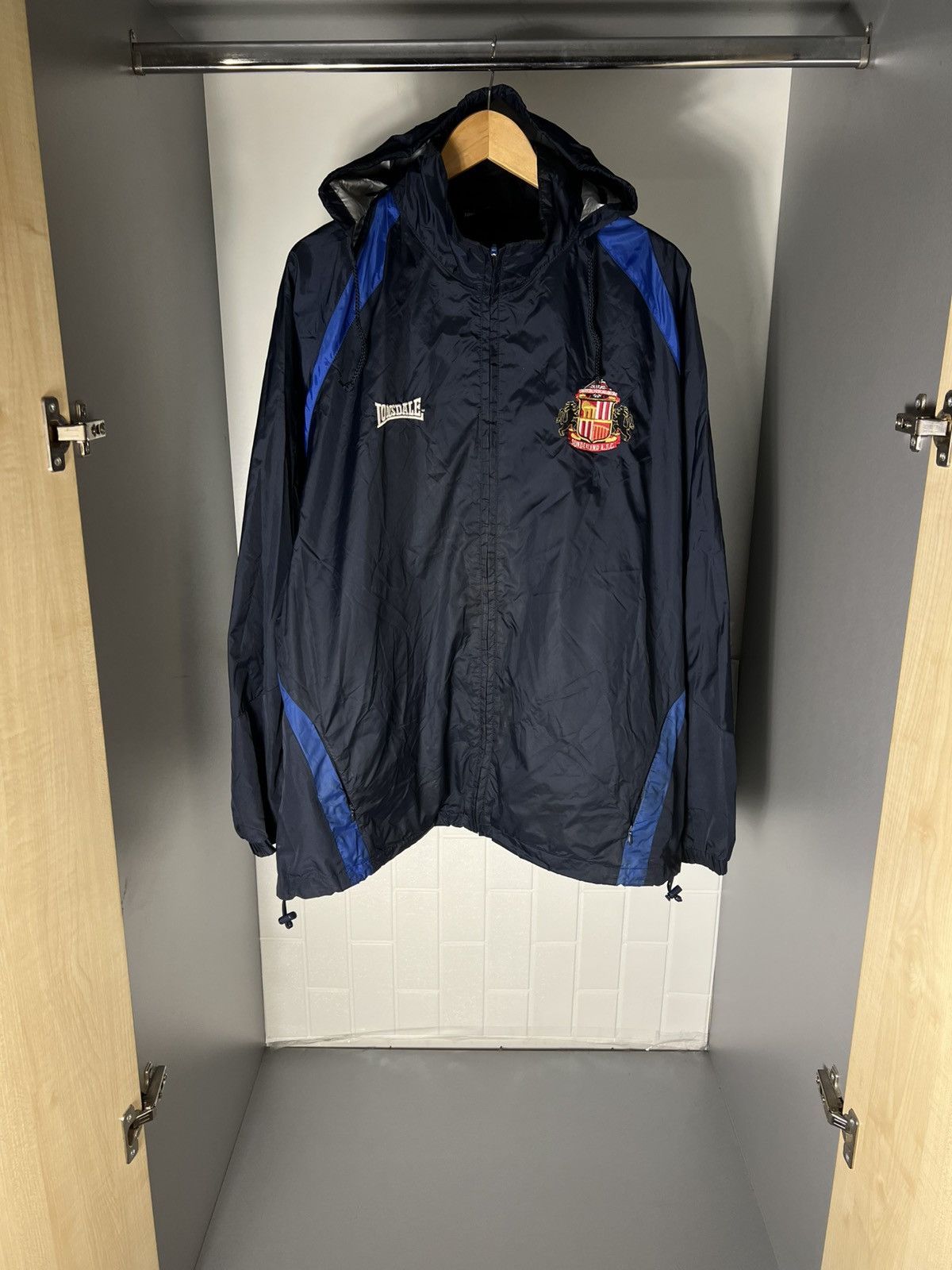Lonsdale VINTAGE LONSDALE FC SUNDERLAND ENGLAN SOCCER JACKET Y2K 90s Size US XXL / EU 58 / 5 - 1 Thumbnail
