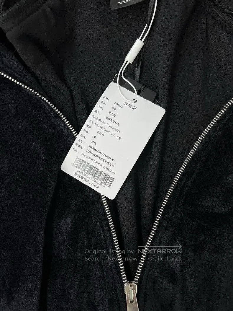Versace Versace Velvet paneled sleeves Medusa avatar coat Size US XL / EU 56 / 4 - 7 Thumbnail